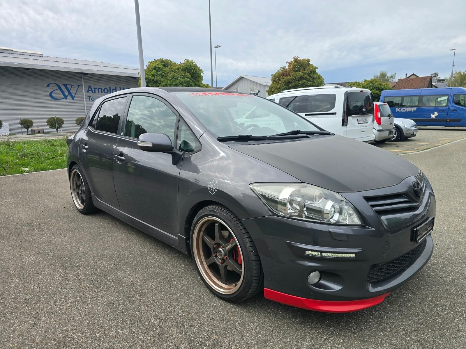 Car photo