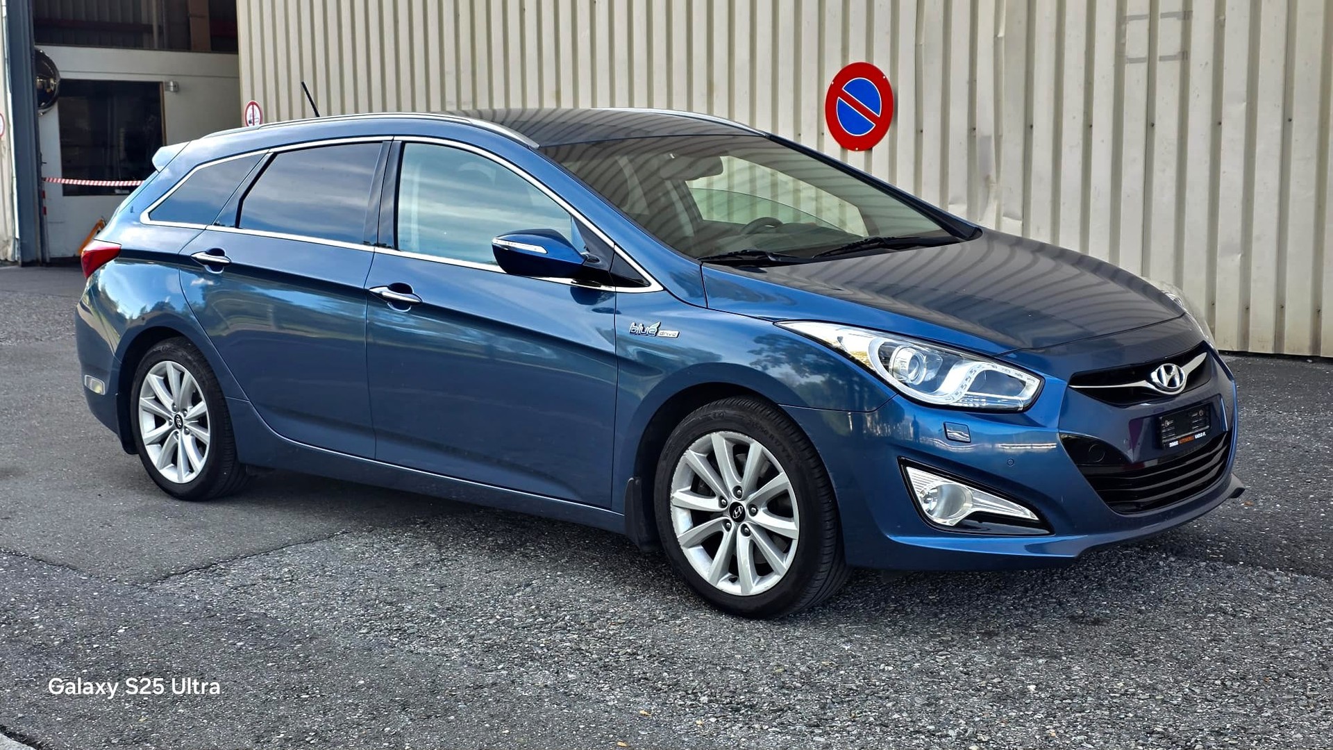 HYUNDAI i40 1.7 CRDI-image-1