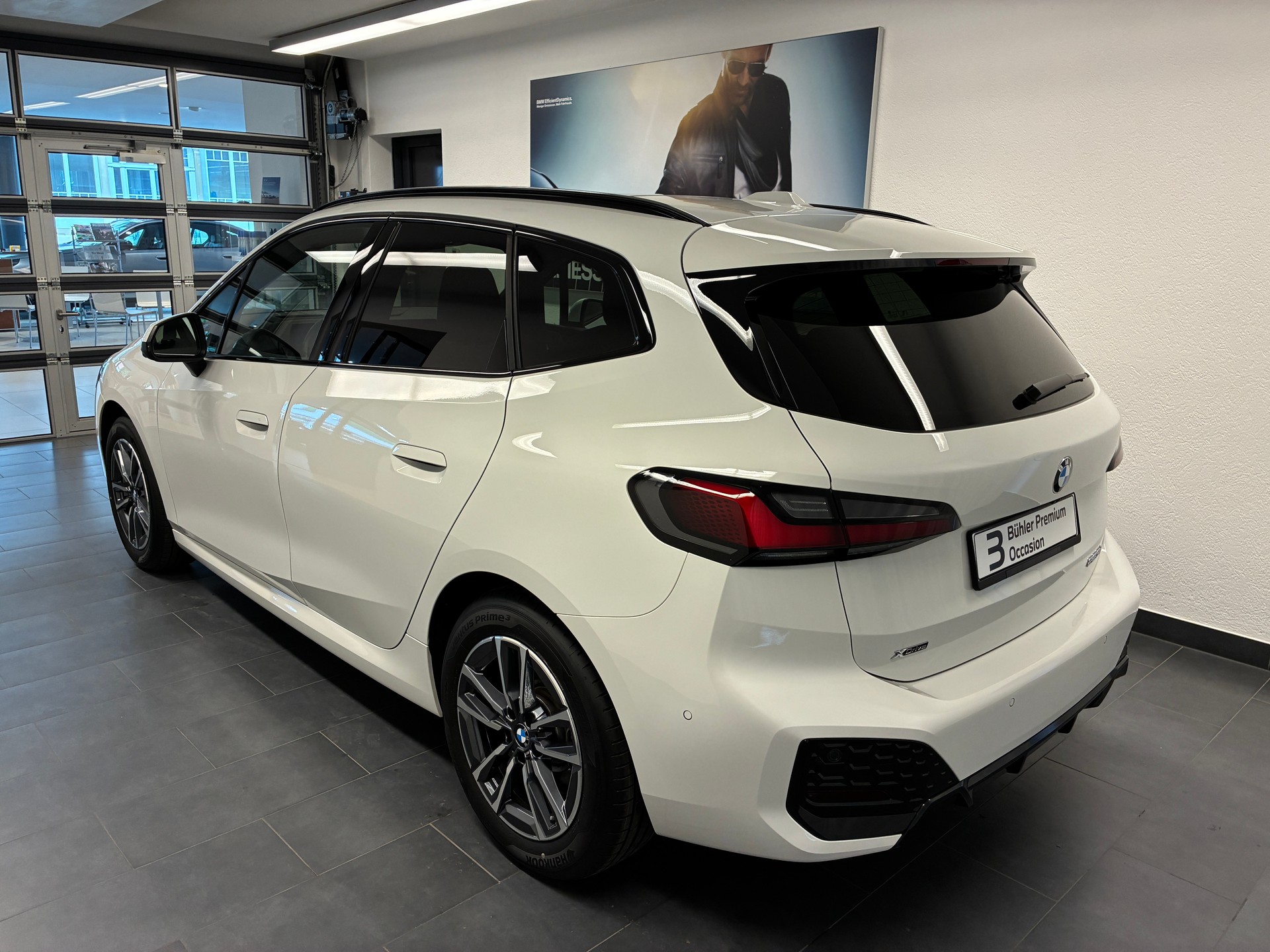 BMW 223i xDrive Active Tourer M Sport-image-3
