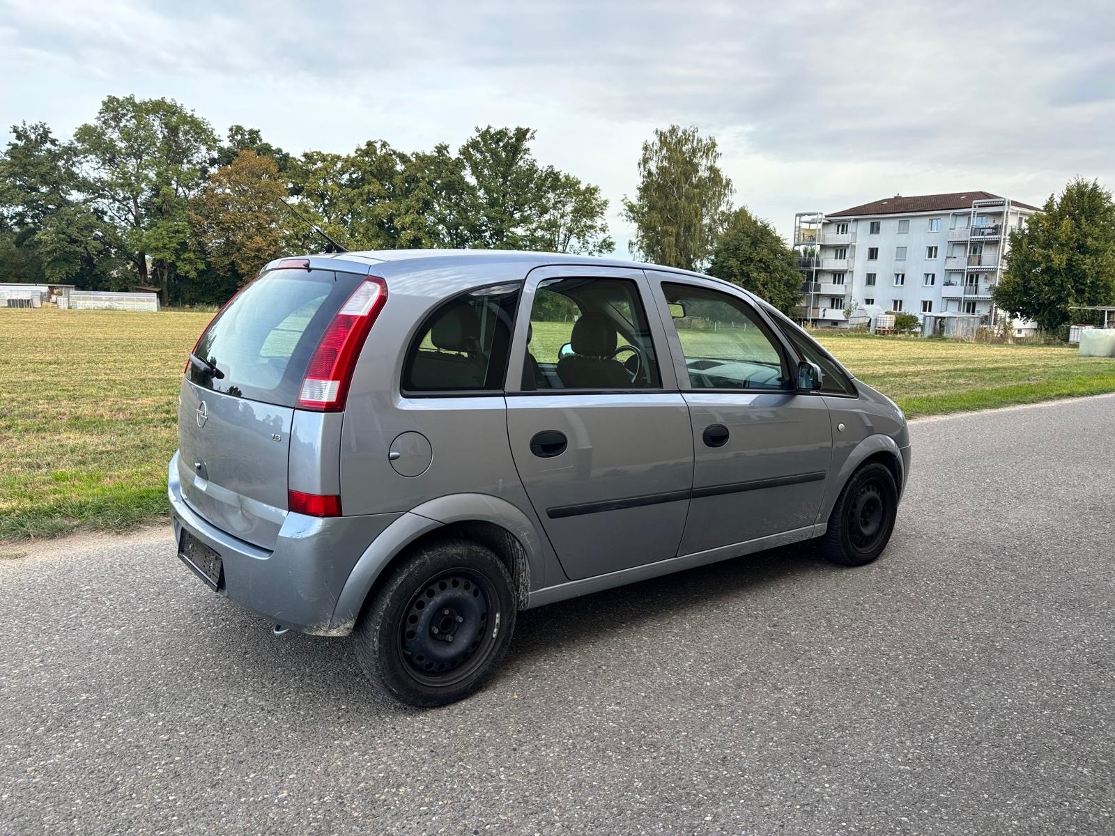 OPEL Meriva 1.6i 16V Linea Fresca-image-8