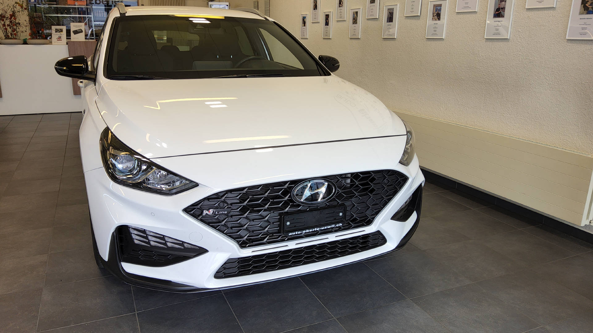 HYUNDAI i30 Wagon 1.5 T-GDi N-Line-image-2