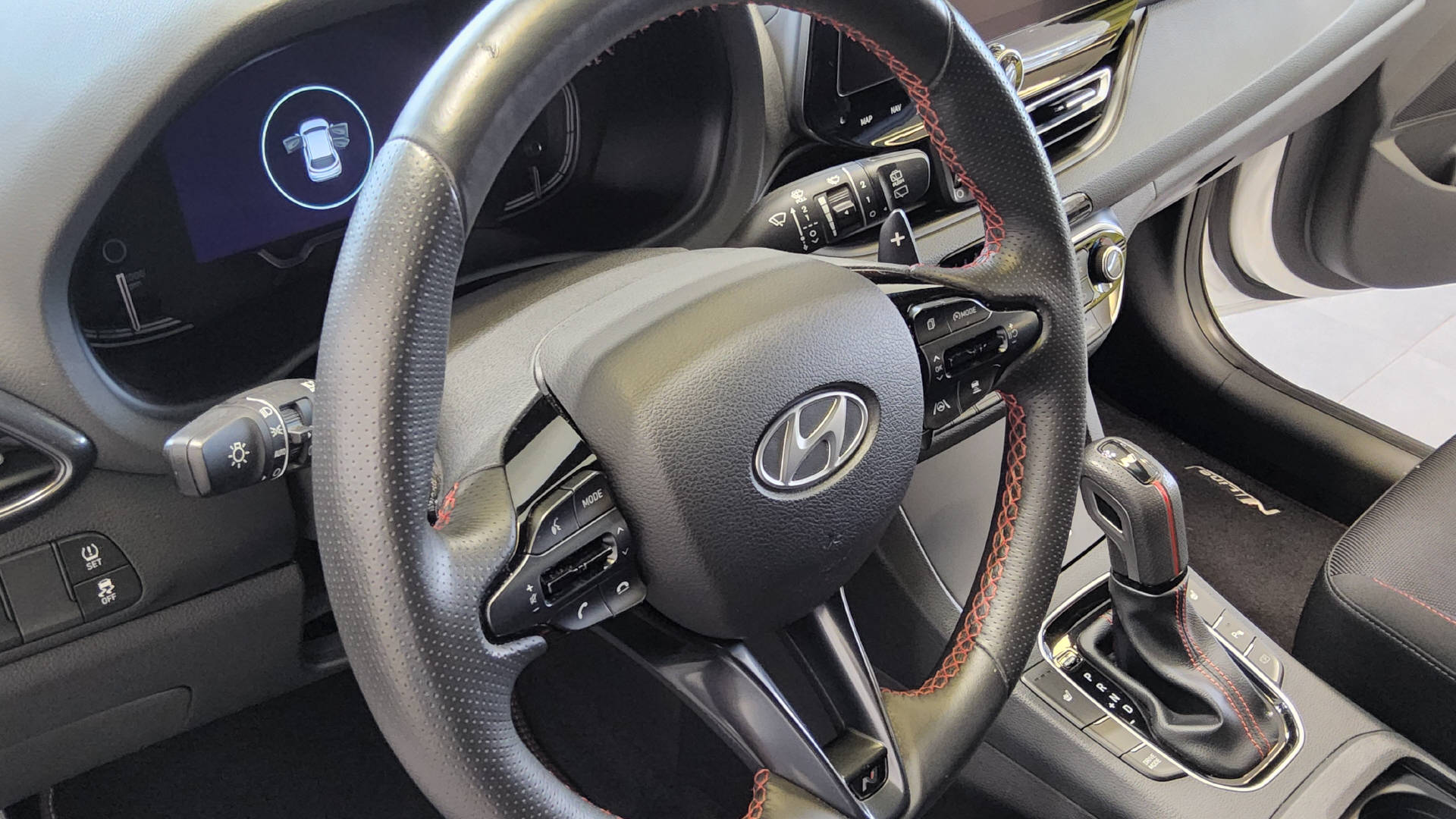 HYUNDAI i30 Wagon 1.5 T-GDi N-Line-image-16