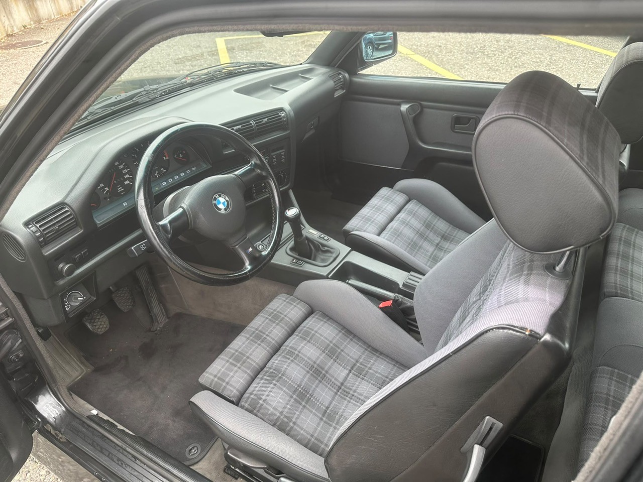 BMW M3-image-9