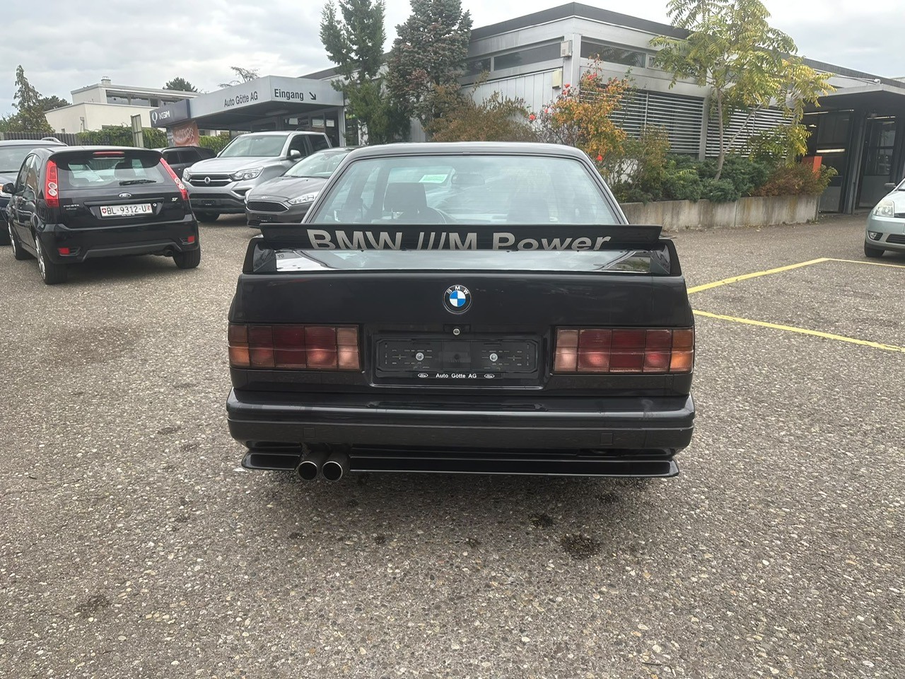 BMW M3-image-5