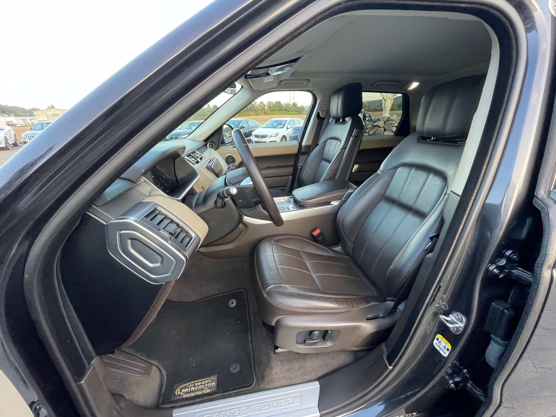 LAND ROVER Range Rover Sport 3.0 SDV6 HSE Automatic-image-11
