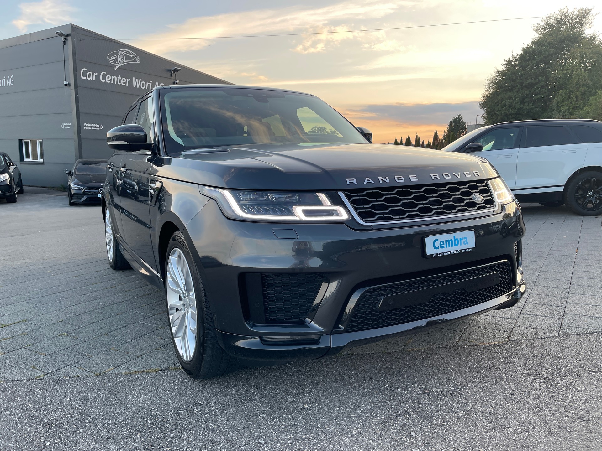 LAND ROVER Range Rover Sport 3.0 SDV6 HSE Automatic-image-5