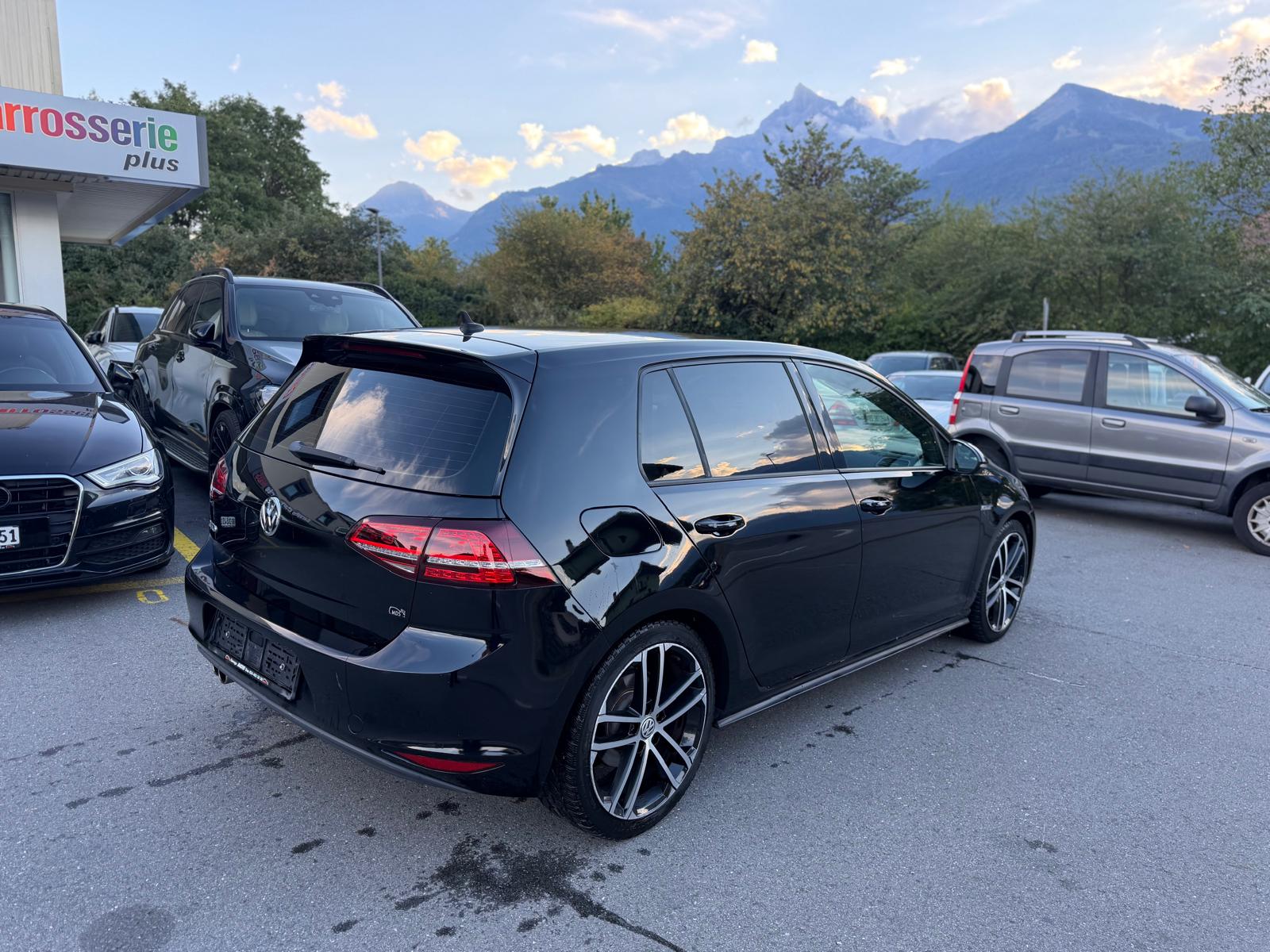 VW Golf 2.0 TDI GTD-image-3