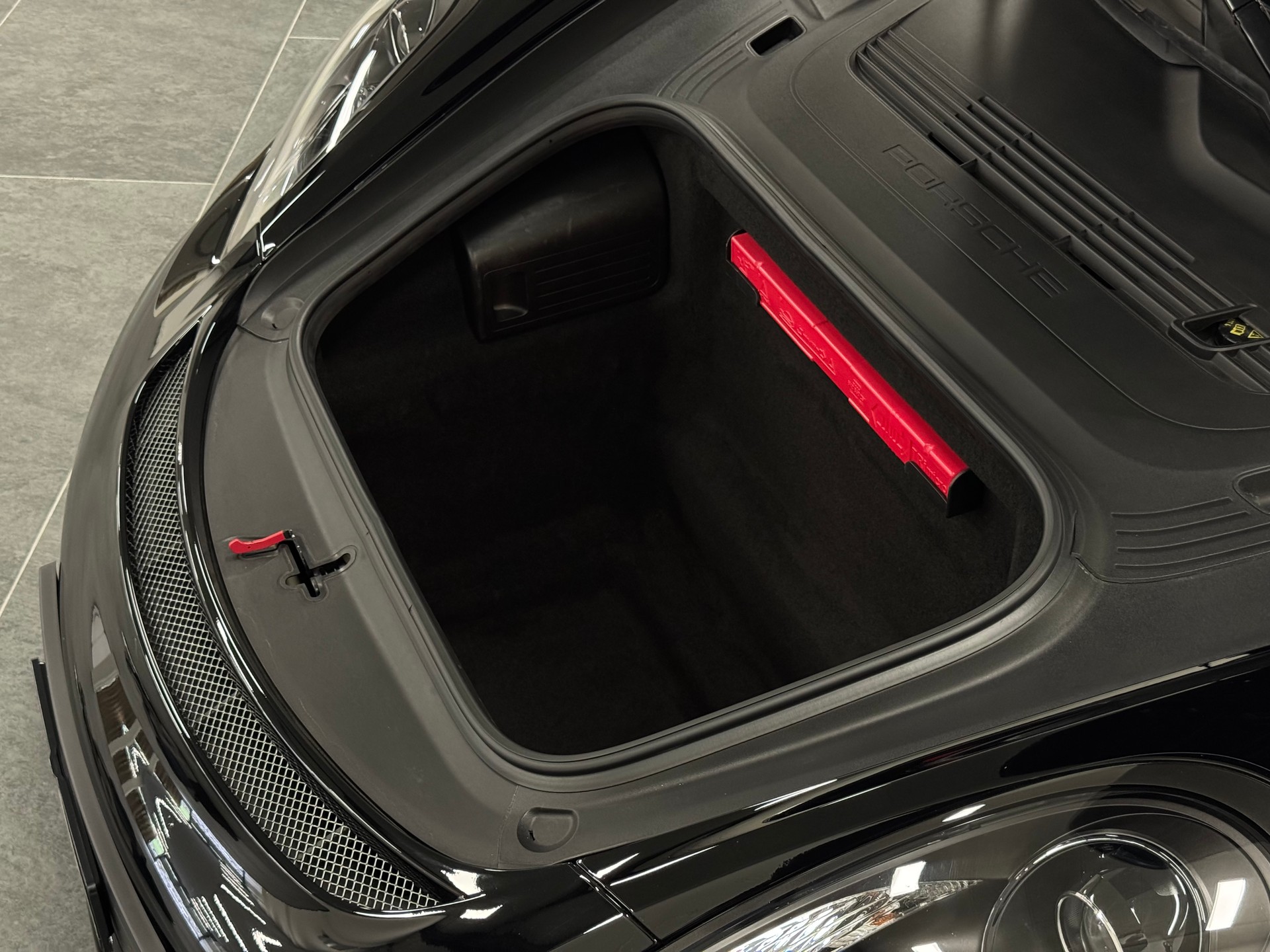 PORSCHE Boxster Spyder 3.8-image-10