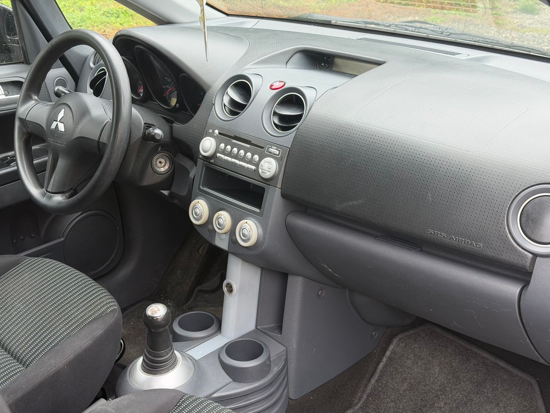MITSUBISHI Colt 1.5 DI-D Invite-image-5
