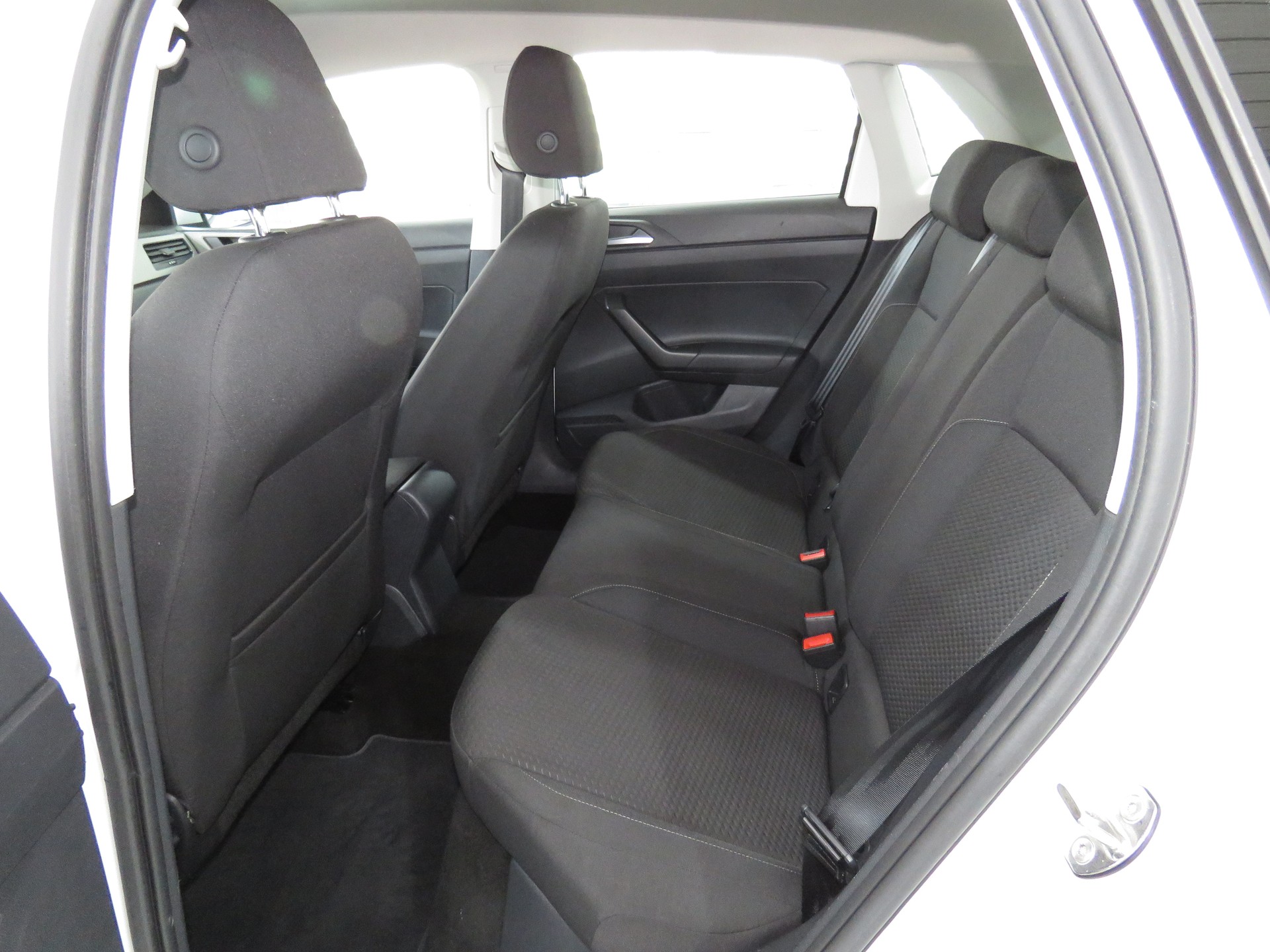 VW Polo 1.0 TSI BMT Comfortline-image-8