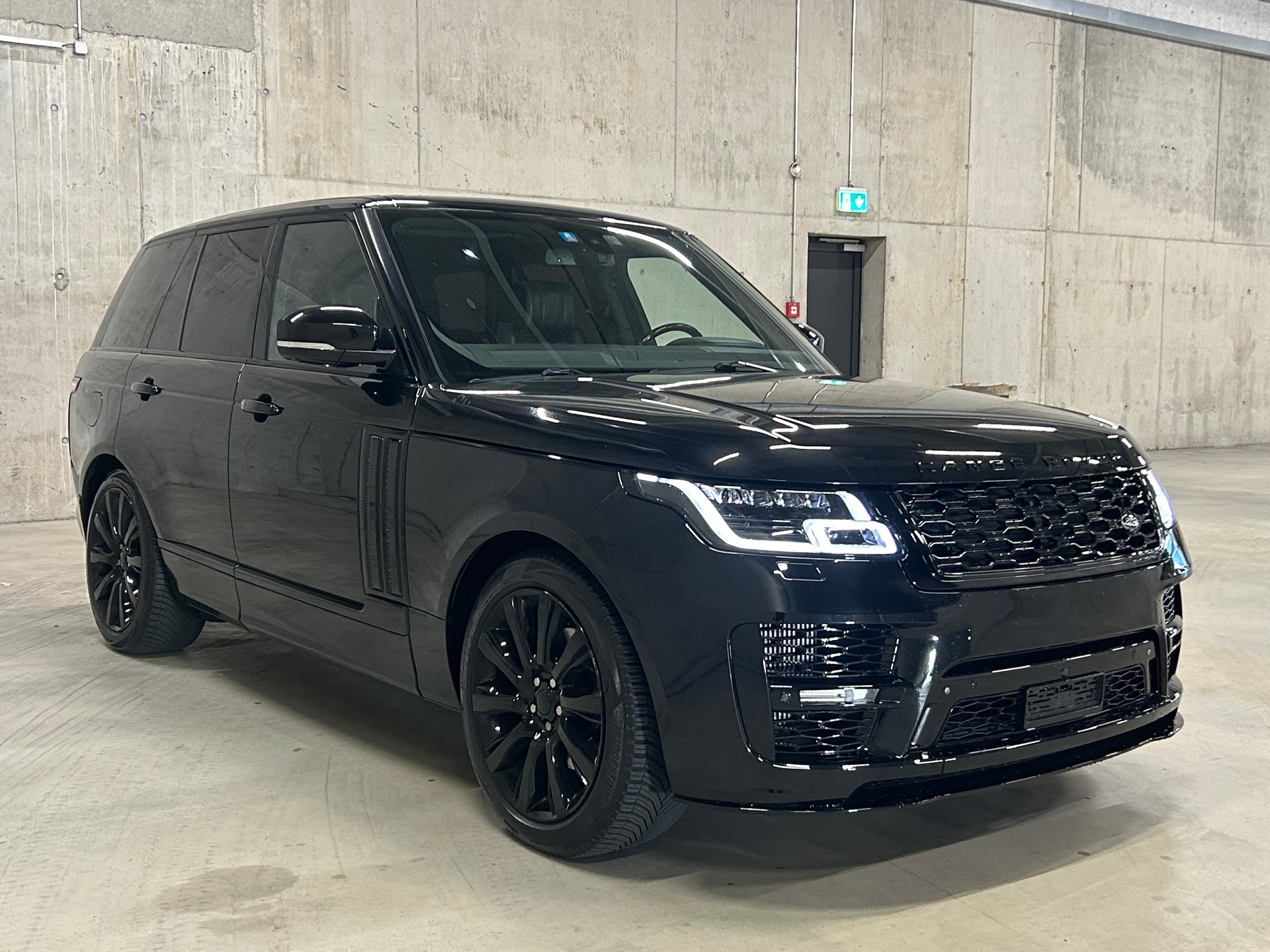 LAND ROVER Range Rover 3.0 TD Autobiography 3.5t AHK.-image-5