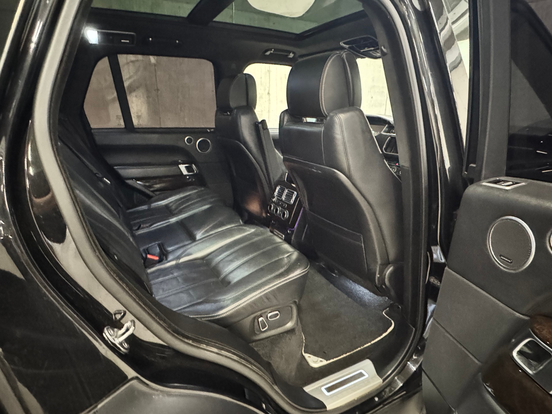 LAND ROVER Range Rover 3.0 TD Autobiography 3.5t AHK.-image-10