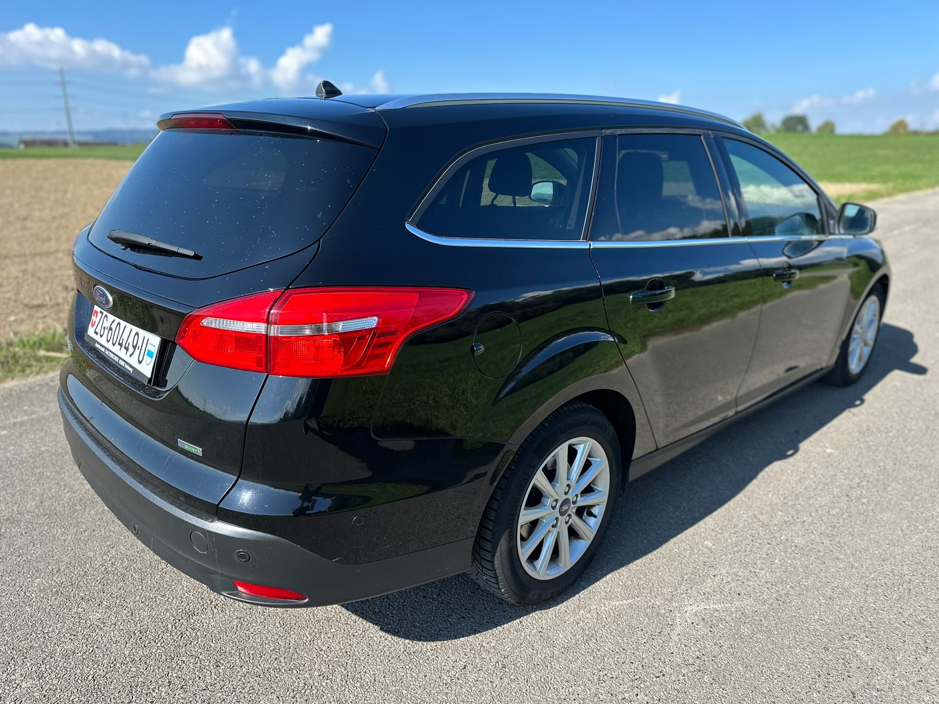 FORD Focus 1.0 SCTi Titanium Automatic-image-4