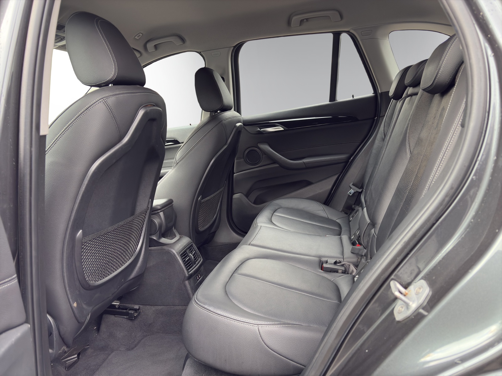 BMW BMW X1 xDrive 18d Sport Line Steptronic | Head-Up | Rückfahrkamera | 8-fach Alu bereift | Sitzheizung | Frisch ab MFK |-image-10