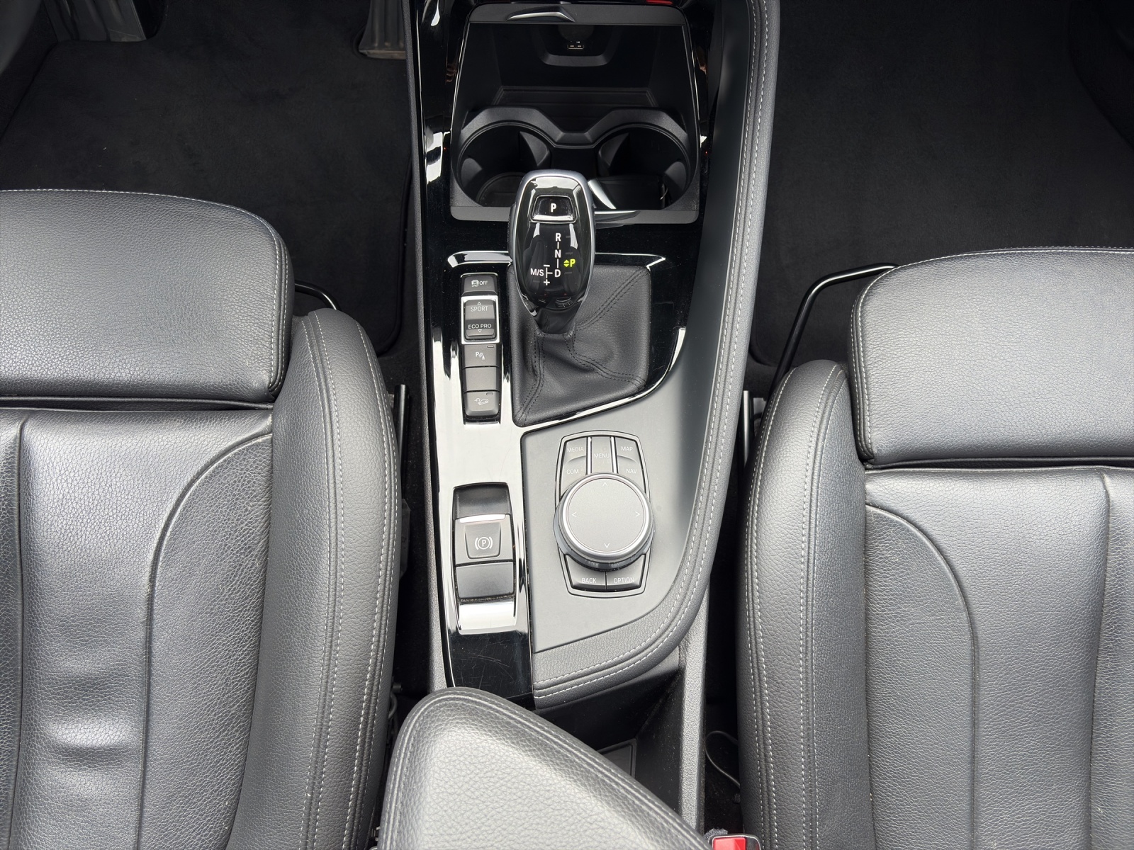 BMW BMW X1 xDrive 18d Sport Line Steptronic | Head-Up | Rückfahrkamera | 8-fach Alu bereift | Sitzheizung | Frisch ab MFK |-image-16