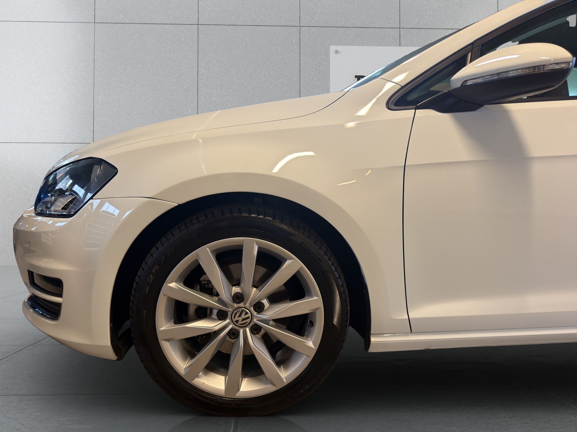 VW Golf 1.4 TSI Highline DSG*NEUWERTIG*NUR 24000 KM*-image-21