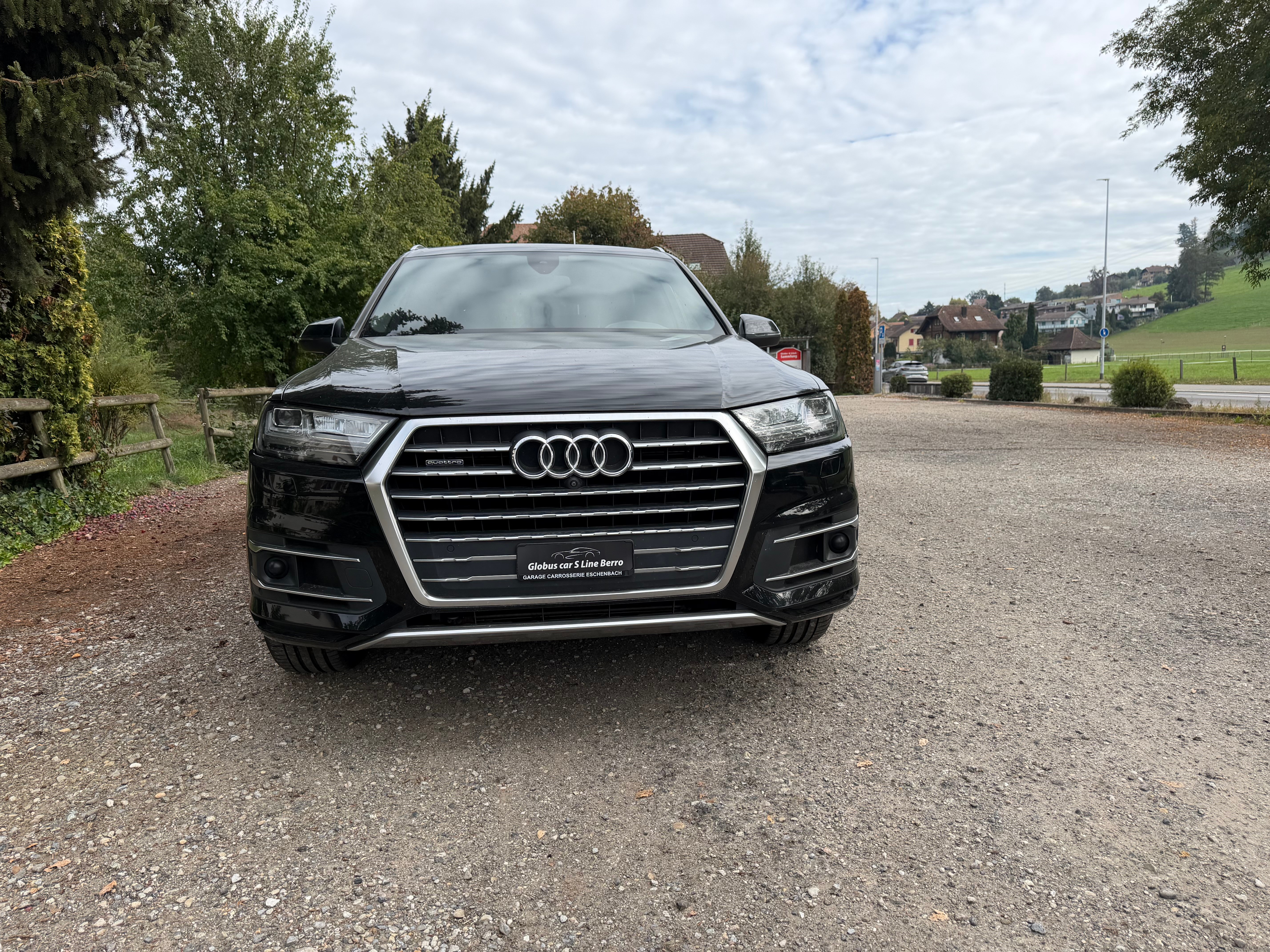Car photo