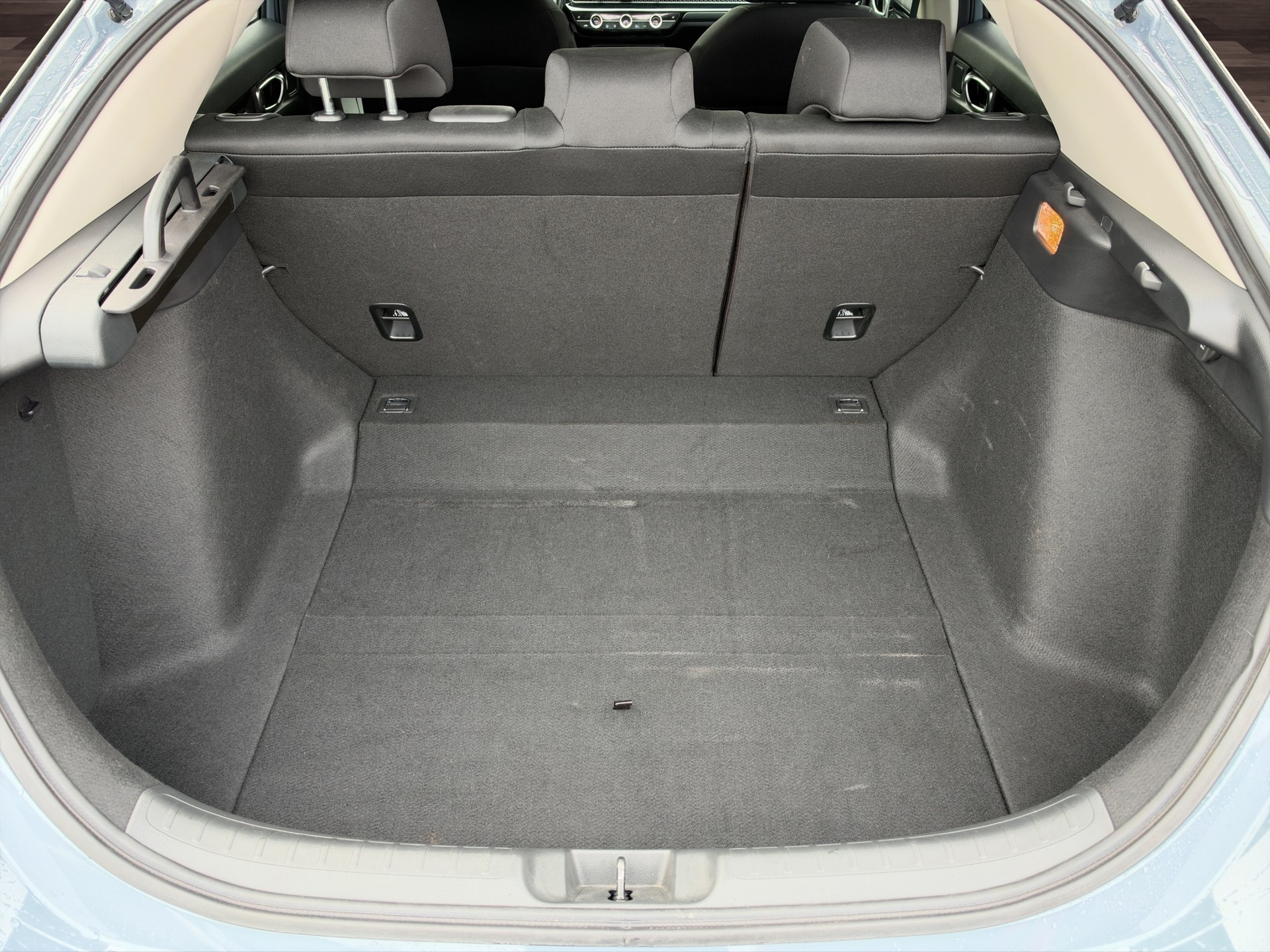 HONDA Civic 2.0 i-MMD HEV Elegance-image-16
