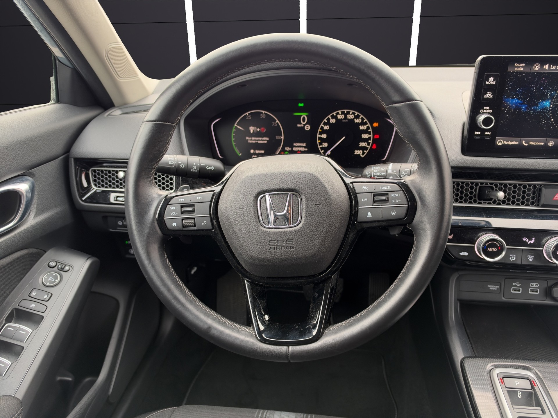 HONDA Civic 2.0 i-MMD HEV Elegance-image-9