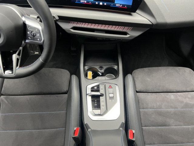BMW 1er Reihe F70 M135i xDrive-image-12
