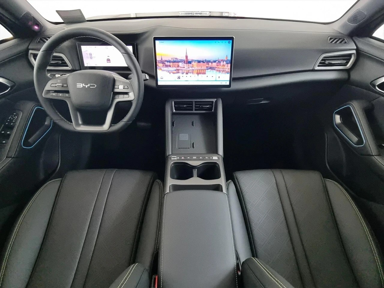 BYD Atto 2 DM-i Boost-image-1