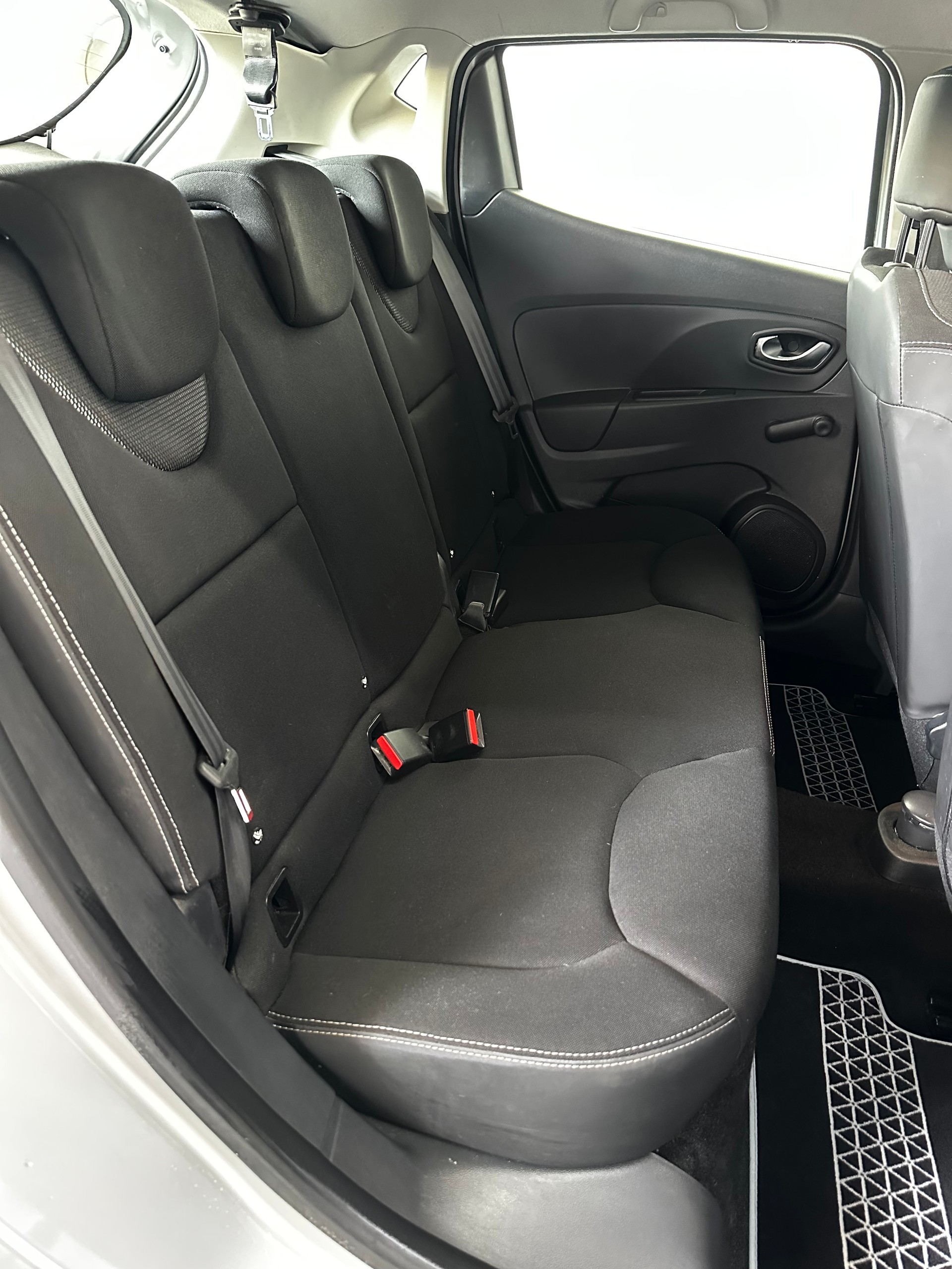 RENAULT Clio Sport 0.9 12V GTline-image-20