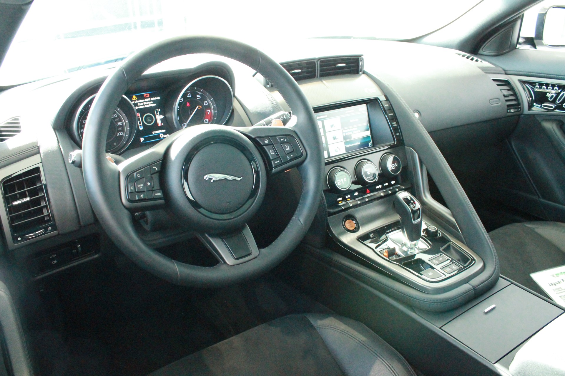 JAGUAR F-Type Coupé S 3.0 V6 S/C-image-3