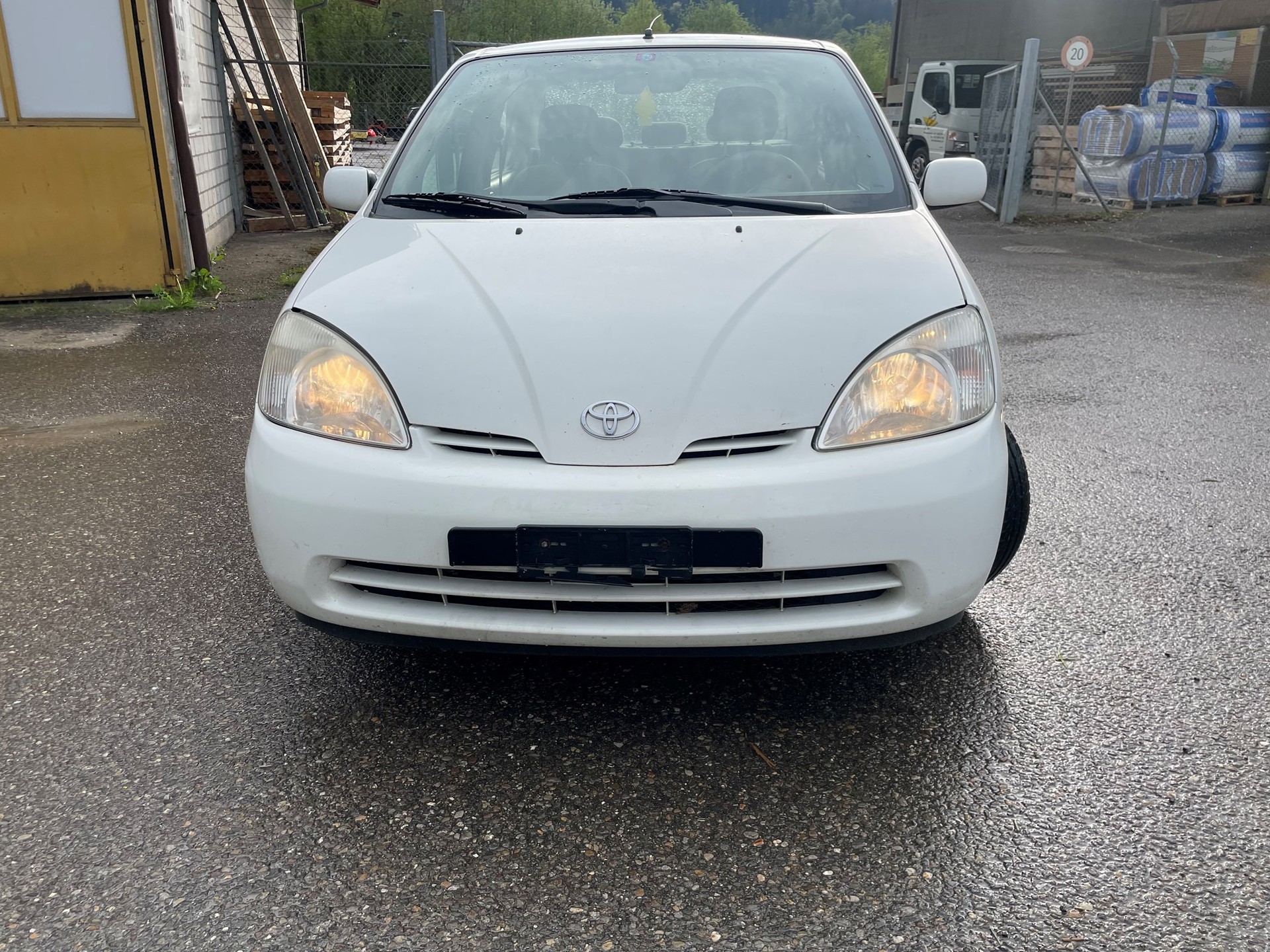TOYOTA Prius 1.5 16V Hybrid-image-0