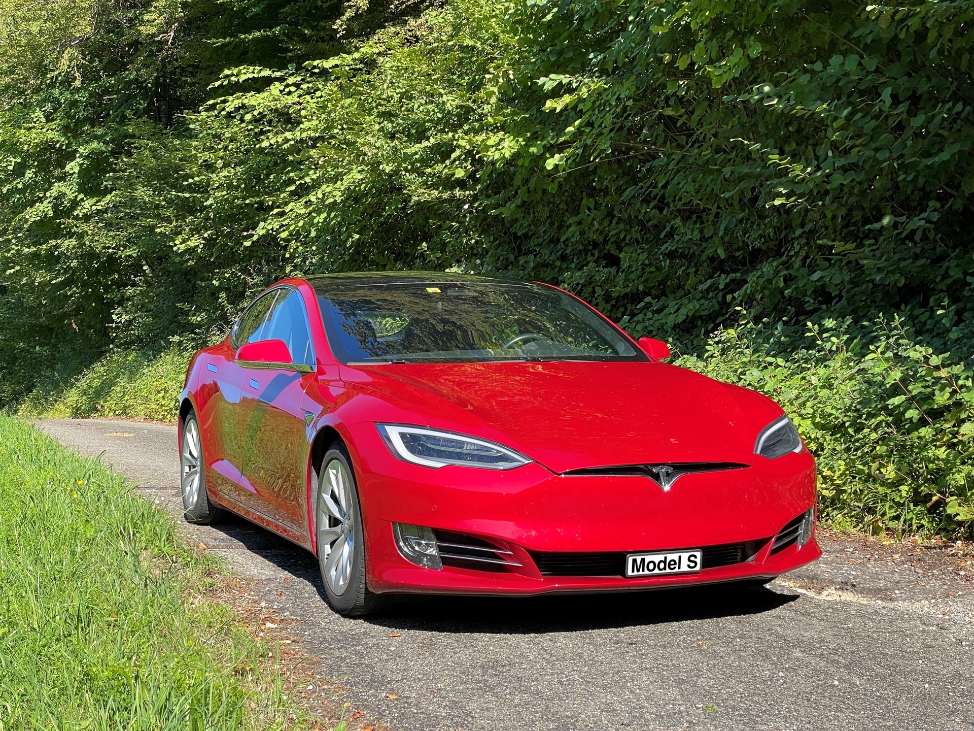 TESLA Model S 90 D-image-0