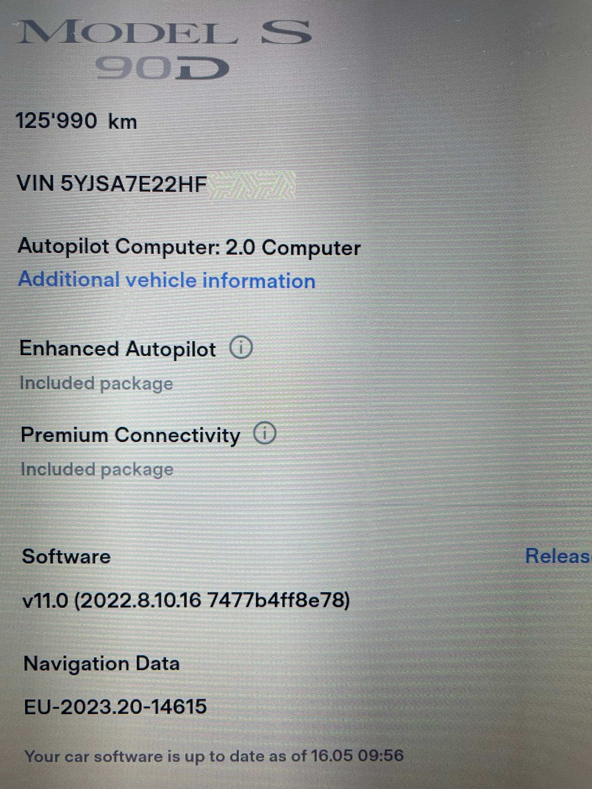 TESLA Model S 90 D-image-8