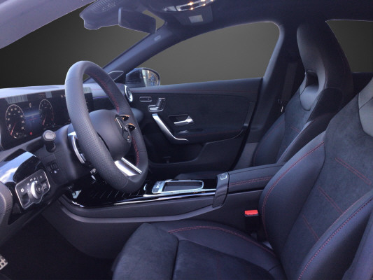 MERCEDES-BENZ CLA SB 200 7G-DCT-image-6