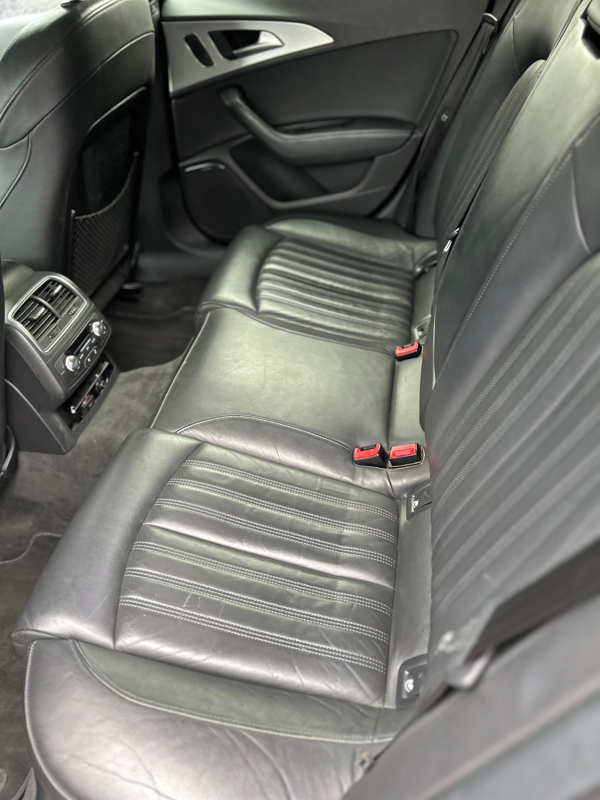 AUDI A6 Avant 3.0 TDI V6 quattro S-tronic-image-4