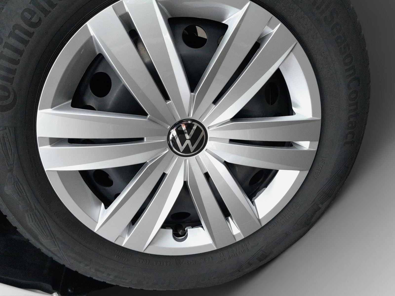VW Caddy Cargo 2.0TDI-image-13