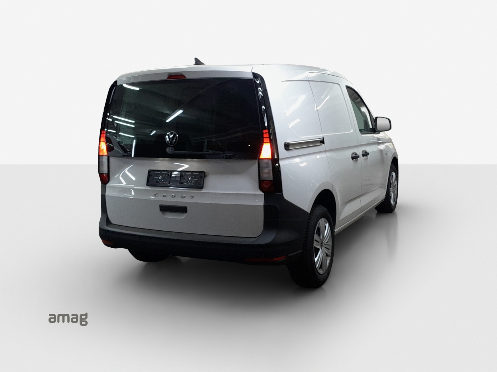 VW Caddy Cargo 2.0TDI-image-4