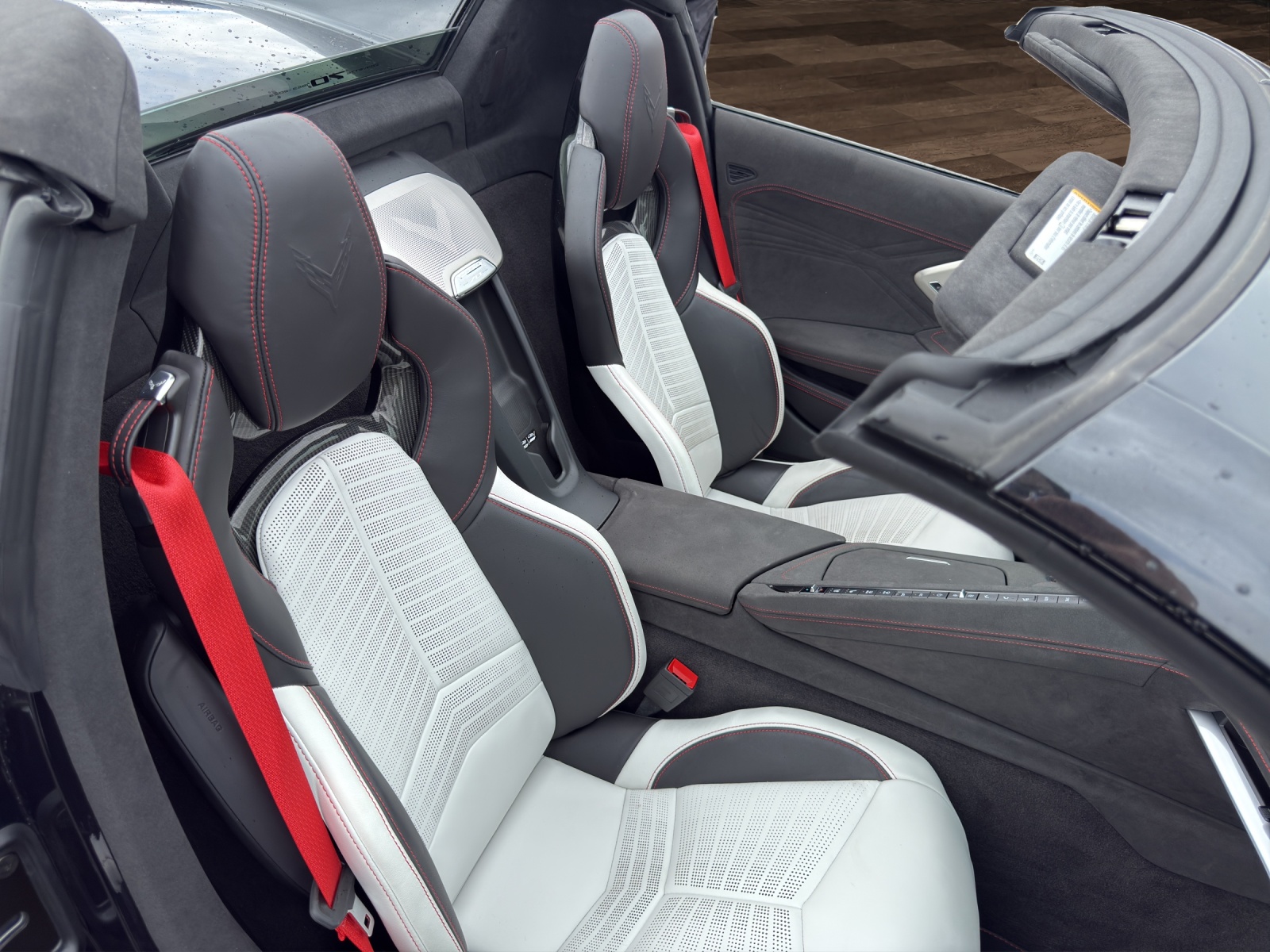 CHEVROLET Corvette Convertible Z06 70Th Anniversary-image-13