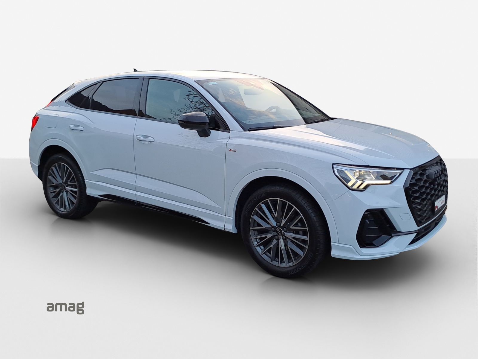 AUDI Q3 Sportback 35 TFSI S line Attraction S-tronic-image-5