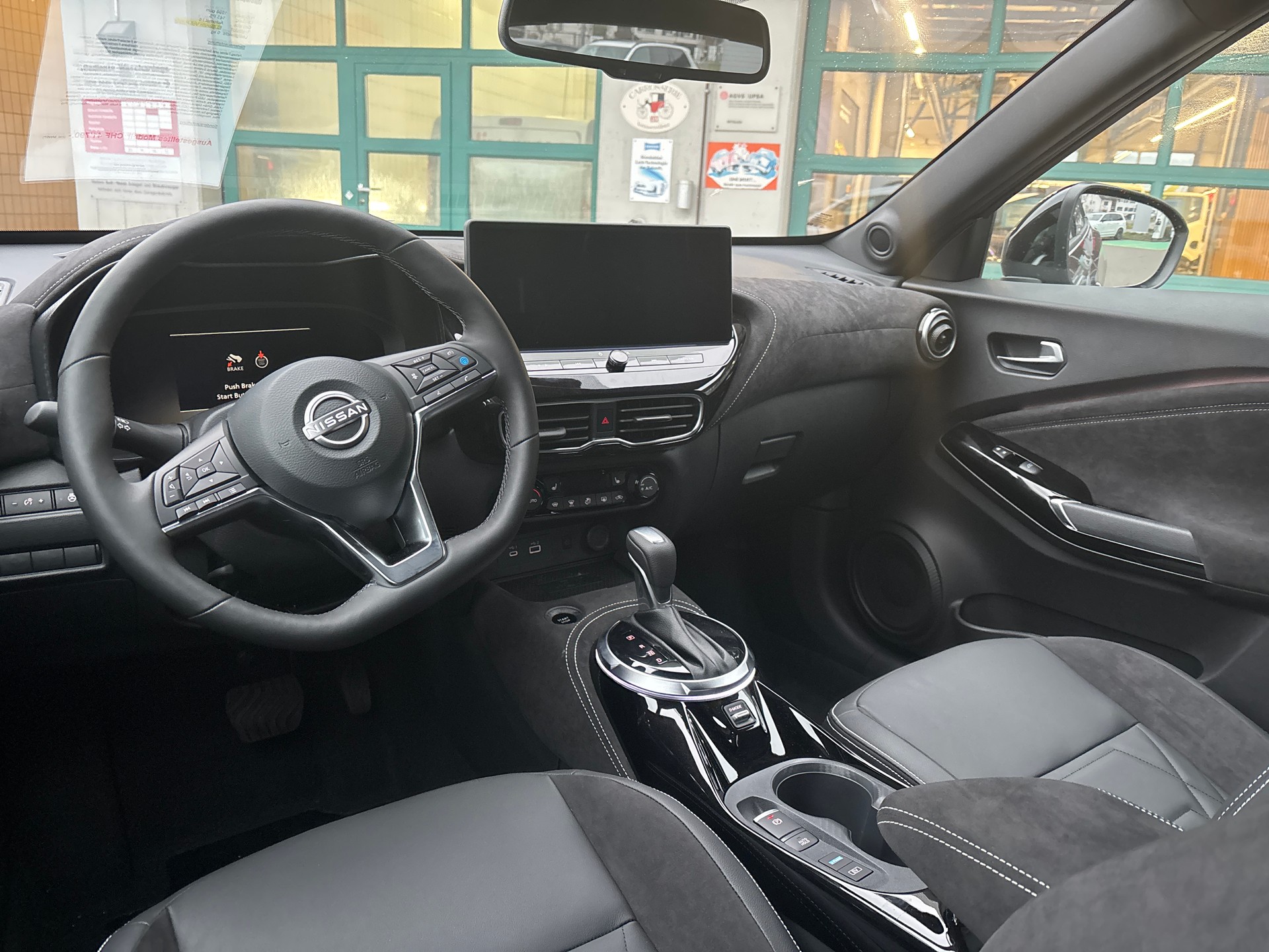 NISSAN Juke 1.6 FHEV N-Design-image-9