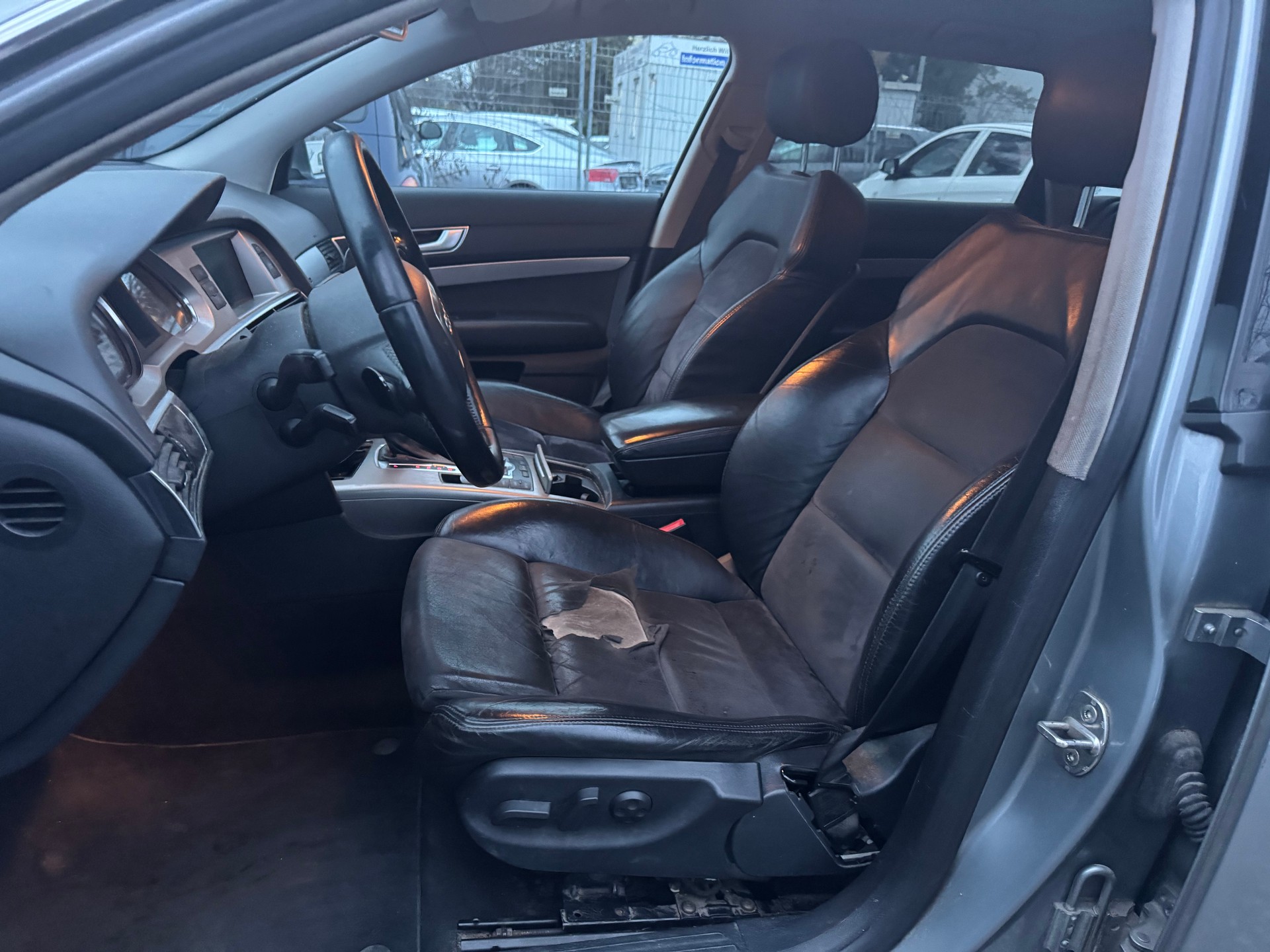 AUDI A6 Avant 2.7 V6 TDI quattro tiptronic * Voll-Leder * Xenon * Tempomat * Klima-auto * PDC H *-image-6