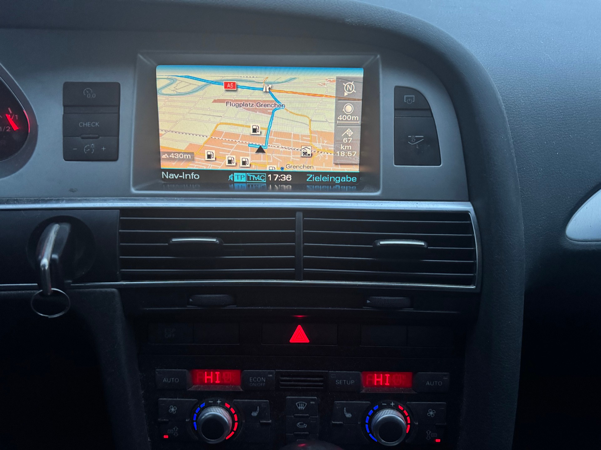 AUDI A6 Avant 2.7 V6 TDI quattro tiptronic * Voll-Leder * Xenon * Tempomat * Klima-auto * PDC H *-image-7