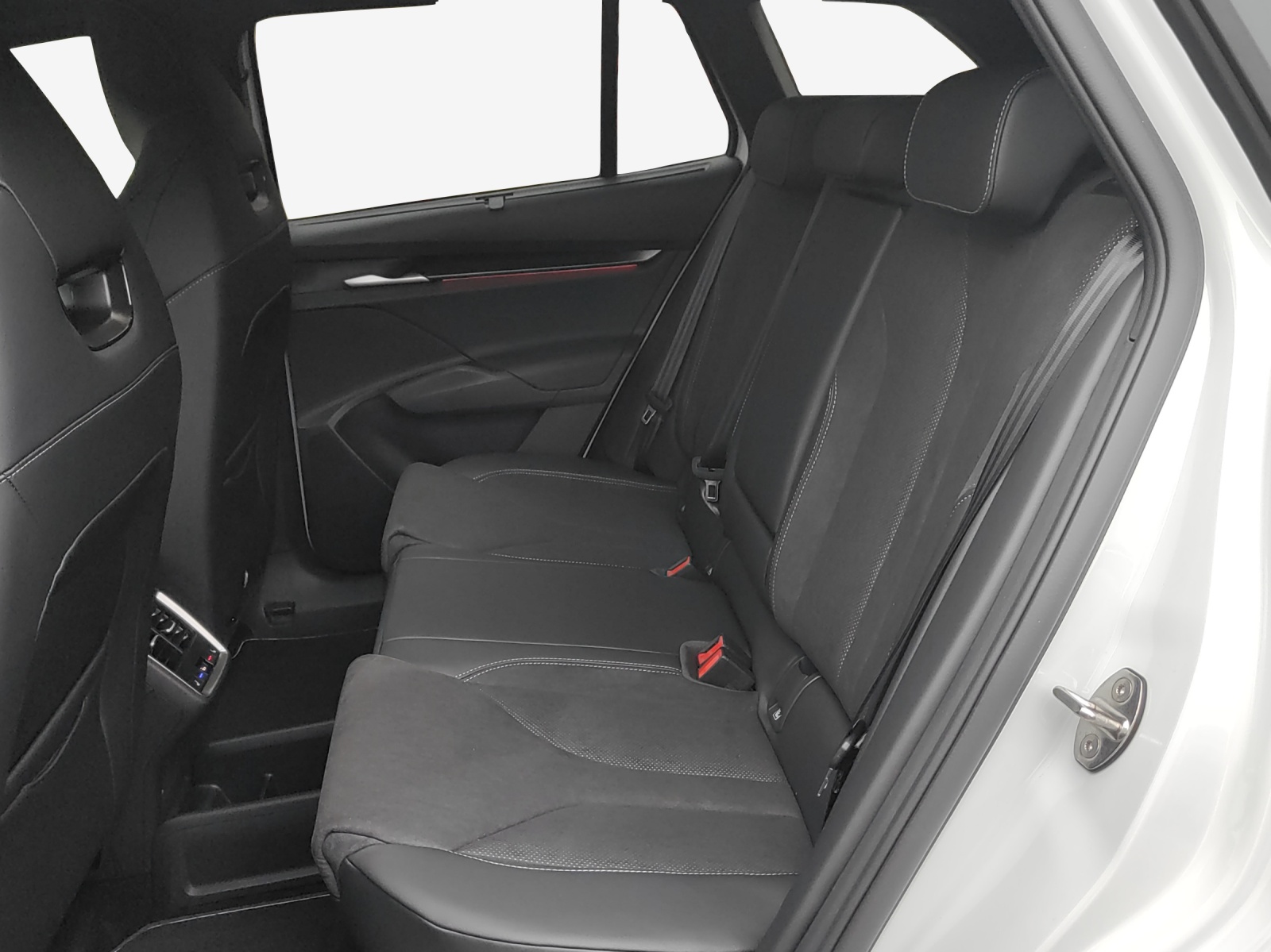 SKODA Enyaq 85x Sportline 4x4-image-11