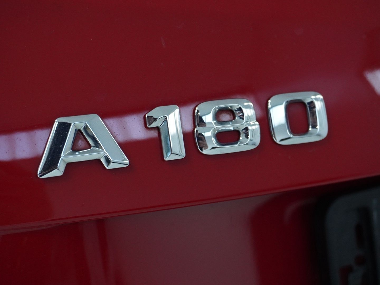 MERCEDES-BENZ A 180 Style 7G-DCT-image-9