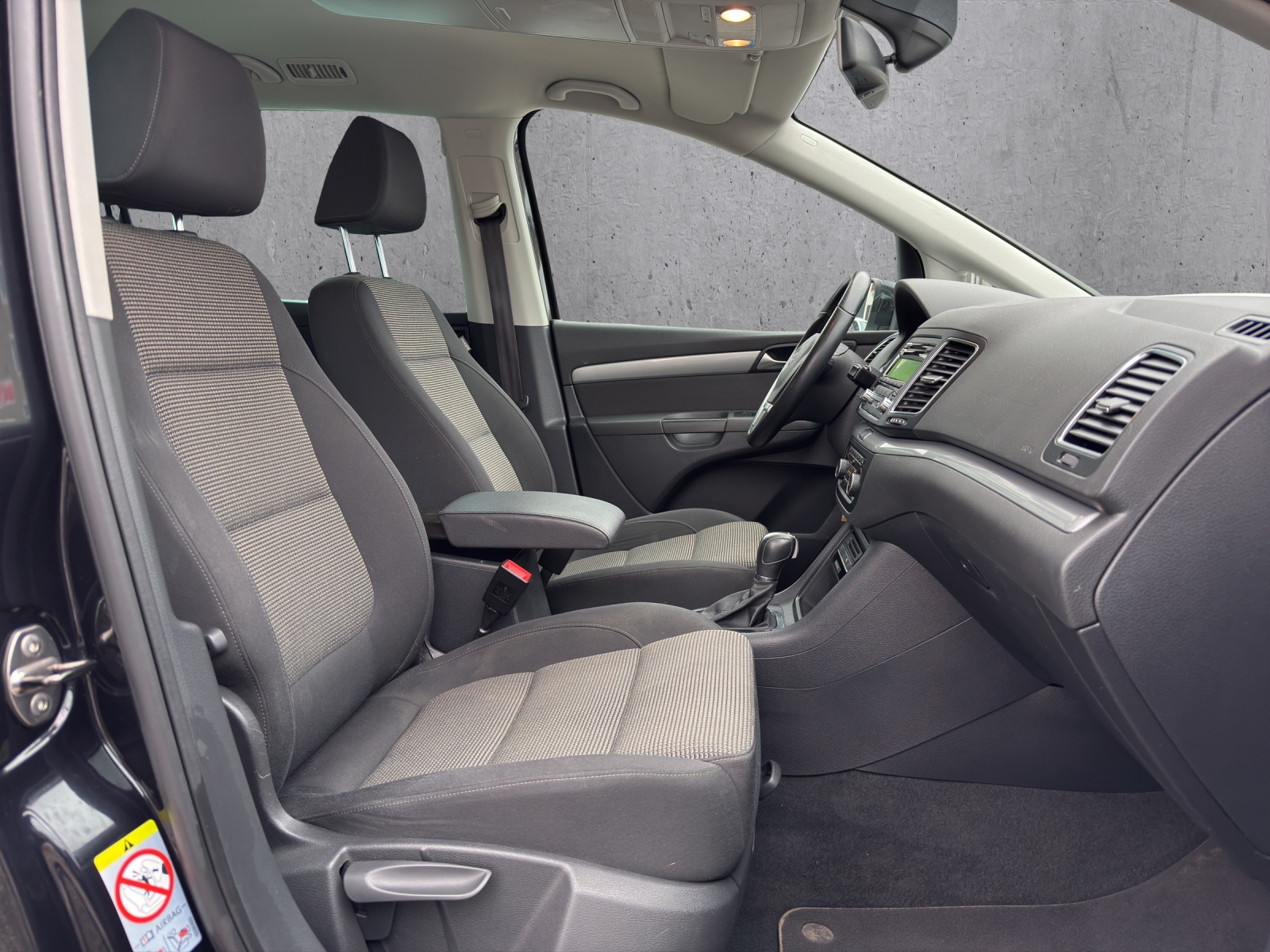 VW Sharan 2.0 TDI BMT Comfortline DSG-image-10
