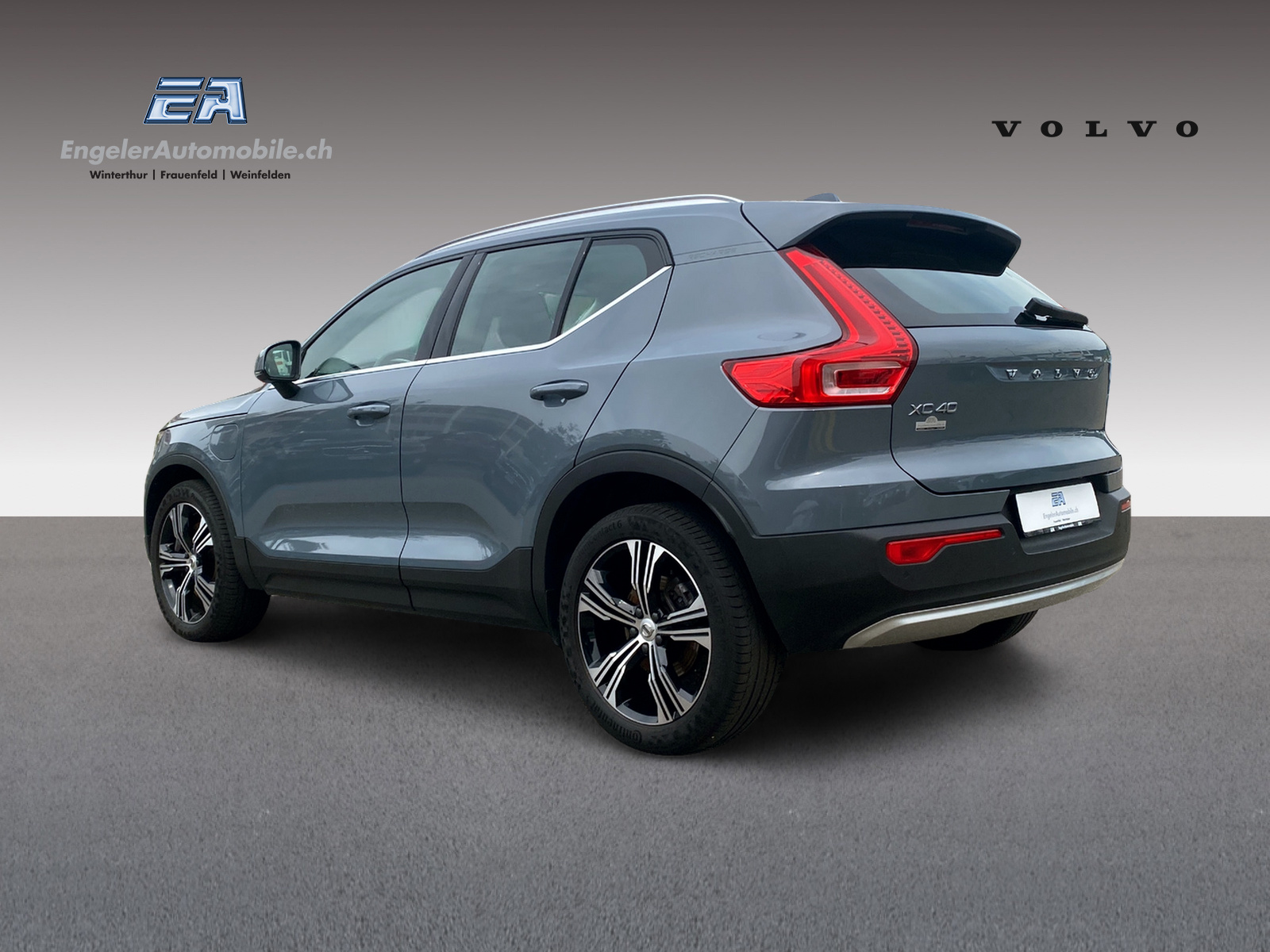VOLVO XC40 T5 TwE Inscription DCT-image-3