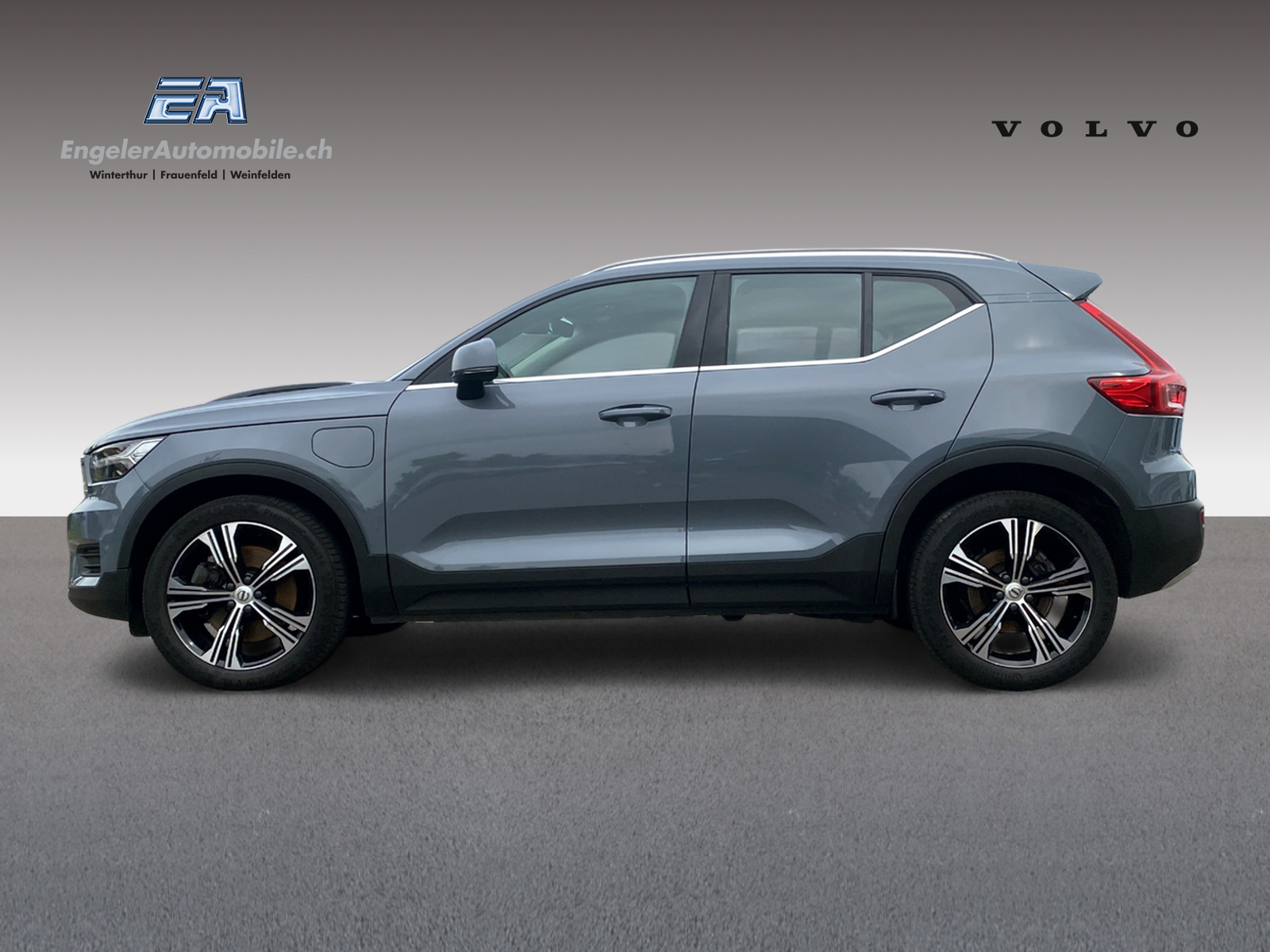 VOLVO XC40 T5 TwE Inscription DCT-image-2