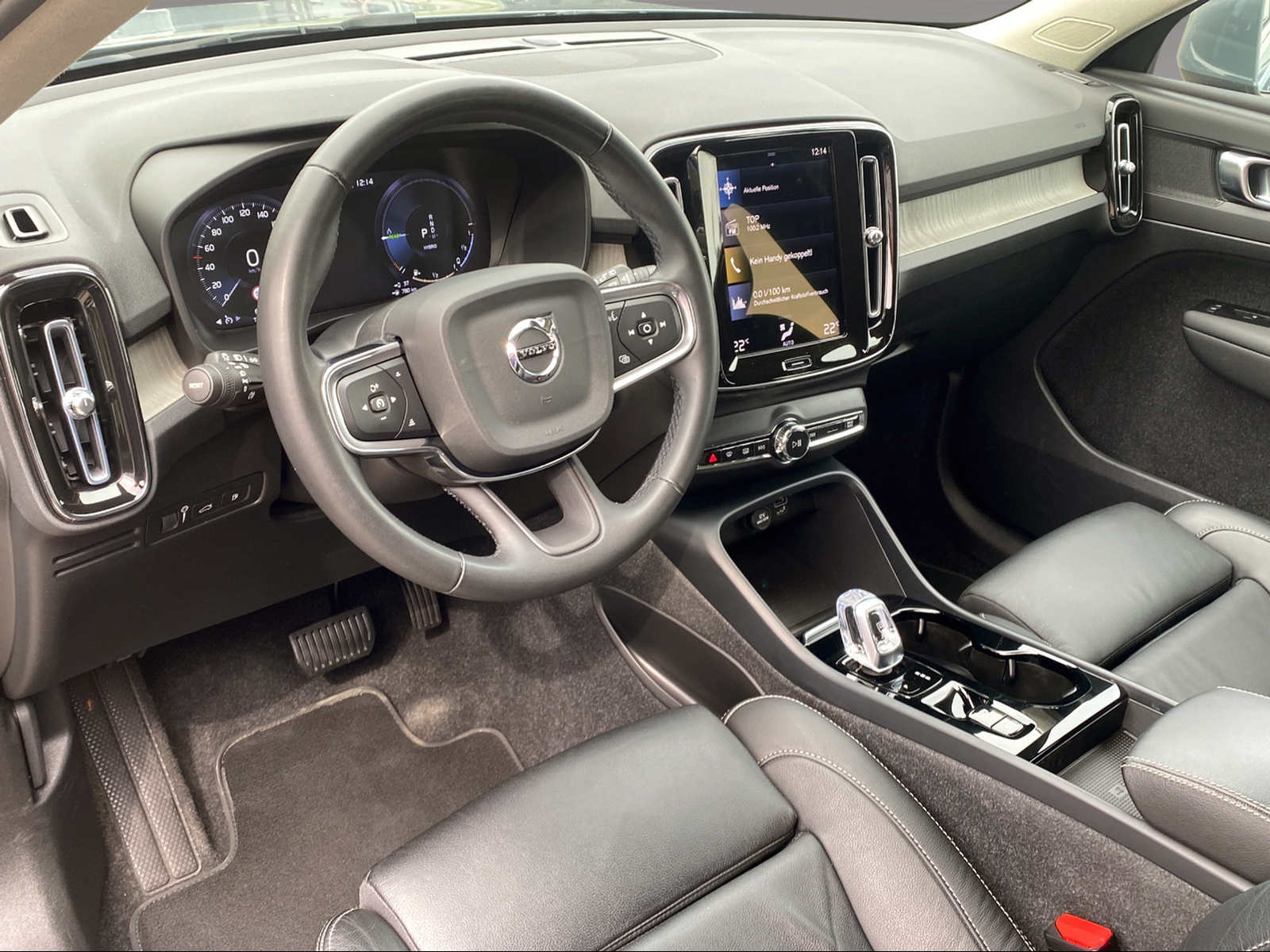 VOLVO XC40 T5 TwE Inscription DCT-image-8