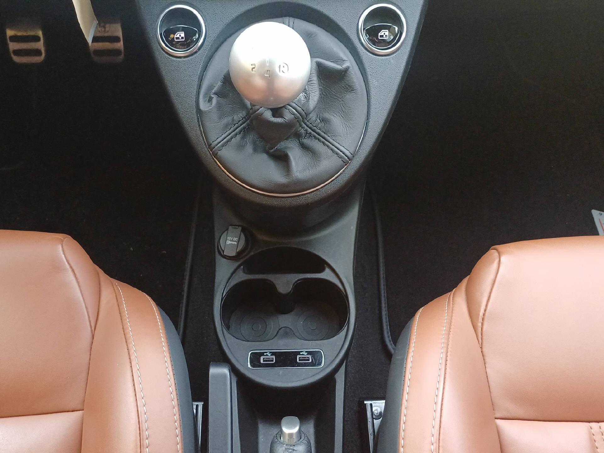 FIAT 595 Abarth 1.4 T-Jet 180 Competizione-image-13