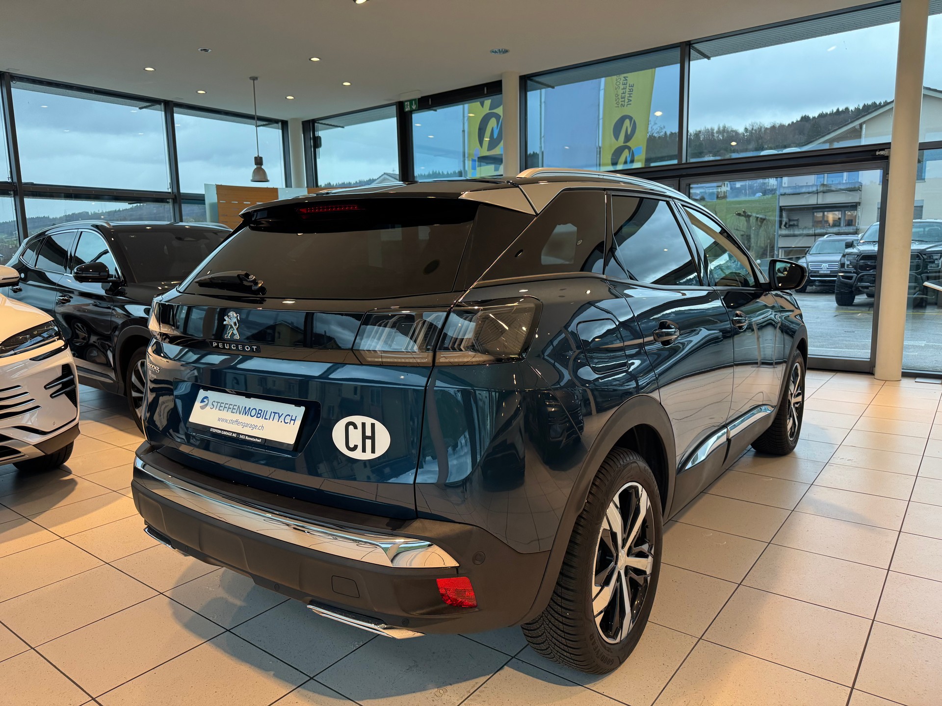 PEUGEOT 3008 1.2 PT All.Pack EAT8-image-7