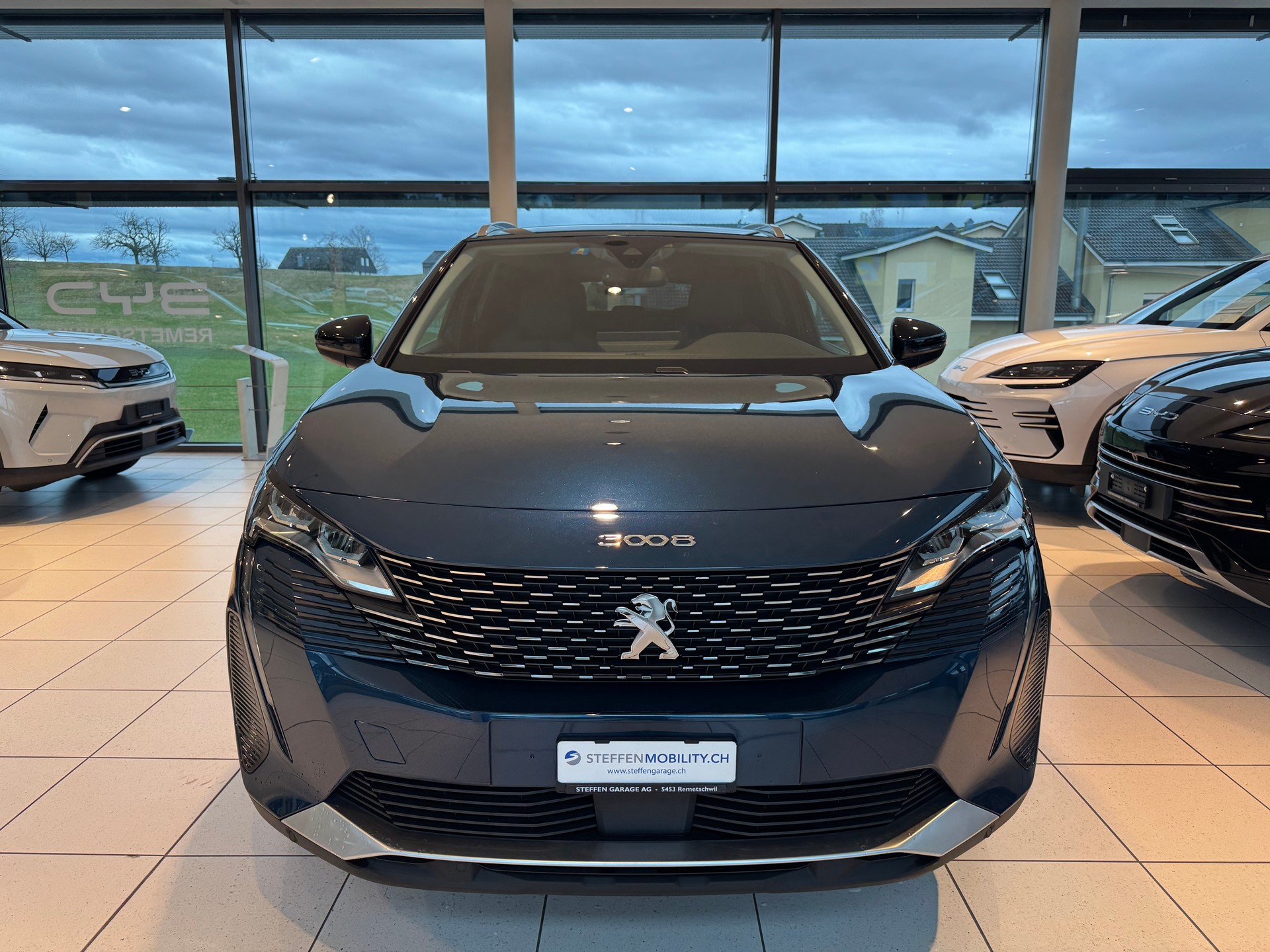 PEUGEOT 3008 1.2 PT All.Pack EAT8-image-4