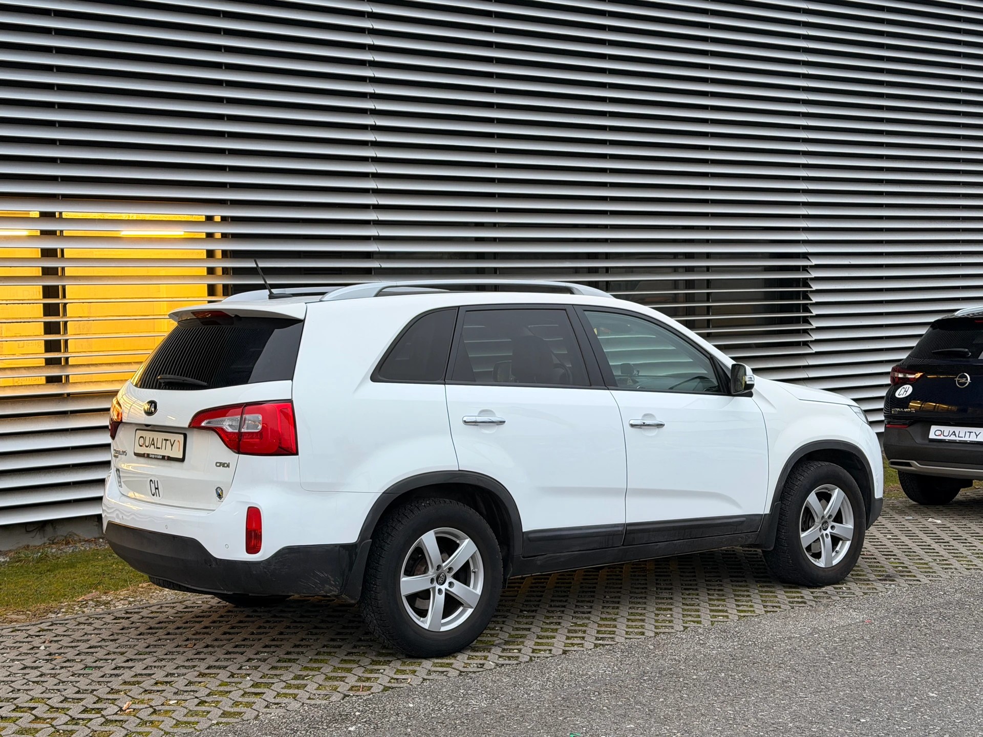 KIA Sorento 2.2 CRDI Style Automatic-image-1