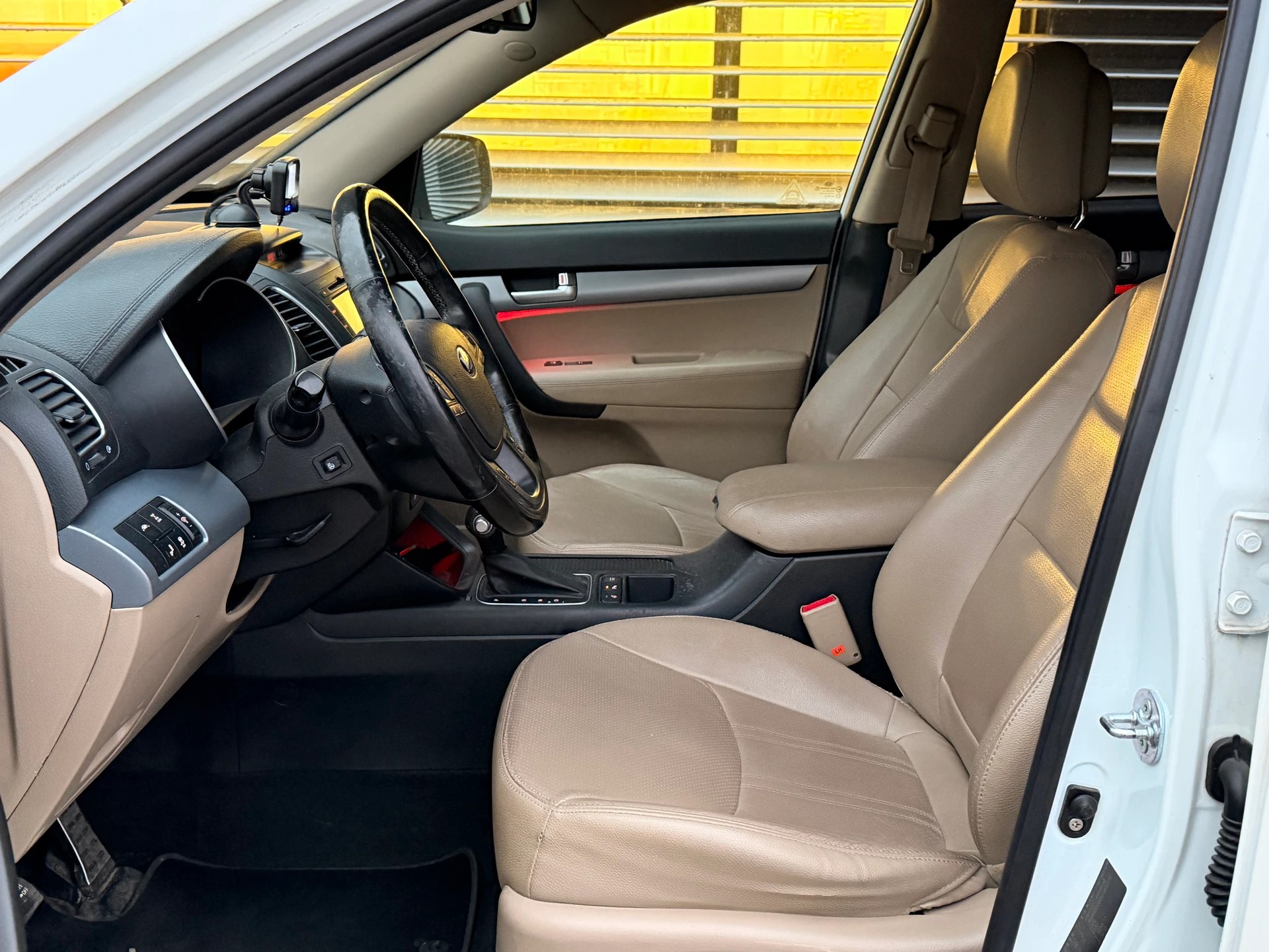 KIA Sorento 2.2 CRDI Style Automatic-image-10